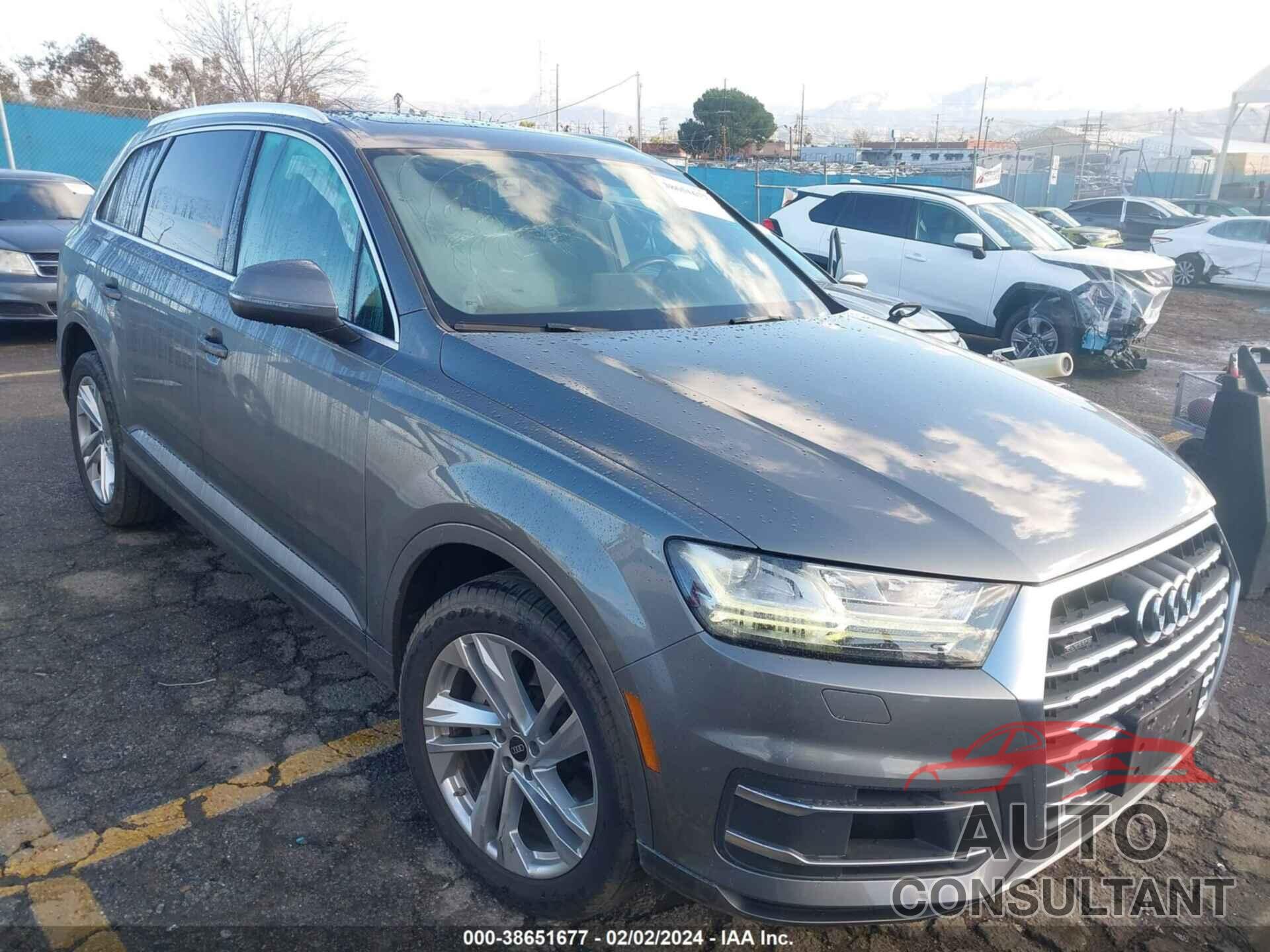 AUDI Q7 2018 - WA1LAAF74JD015979