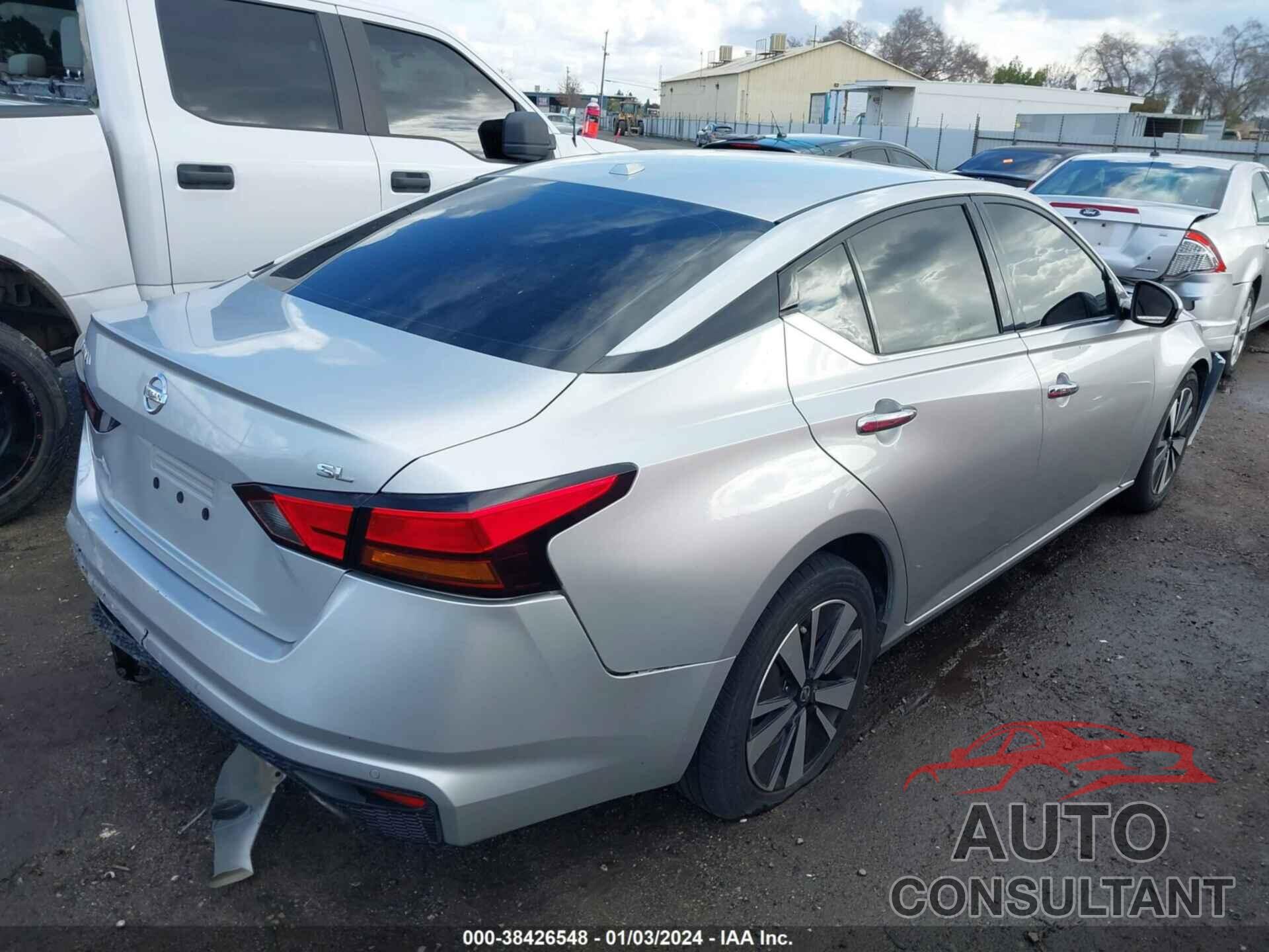 NISSAN ALTIMA 2019 - 1N4BL4EV9KC161031