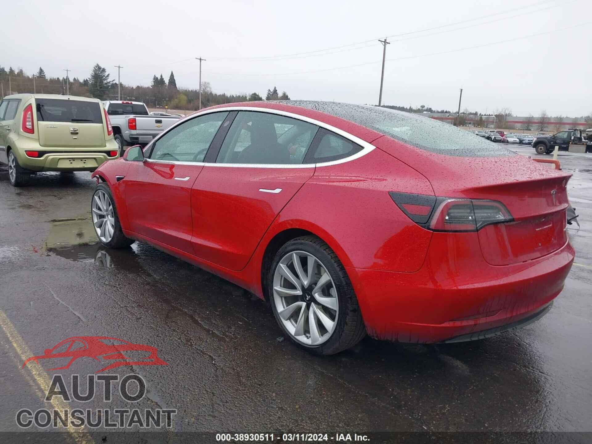 TESLA MODEL 3 2018 - 5YJ3E1EB9JF121675