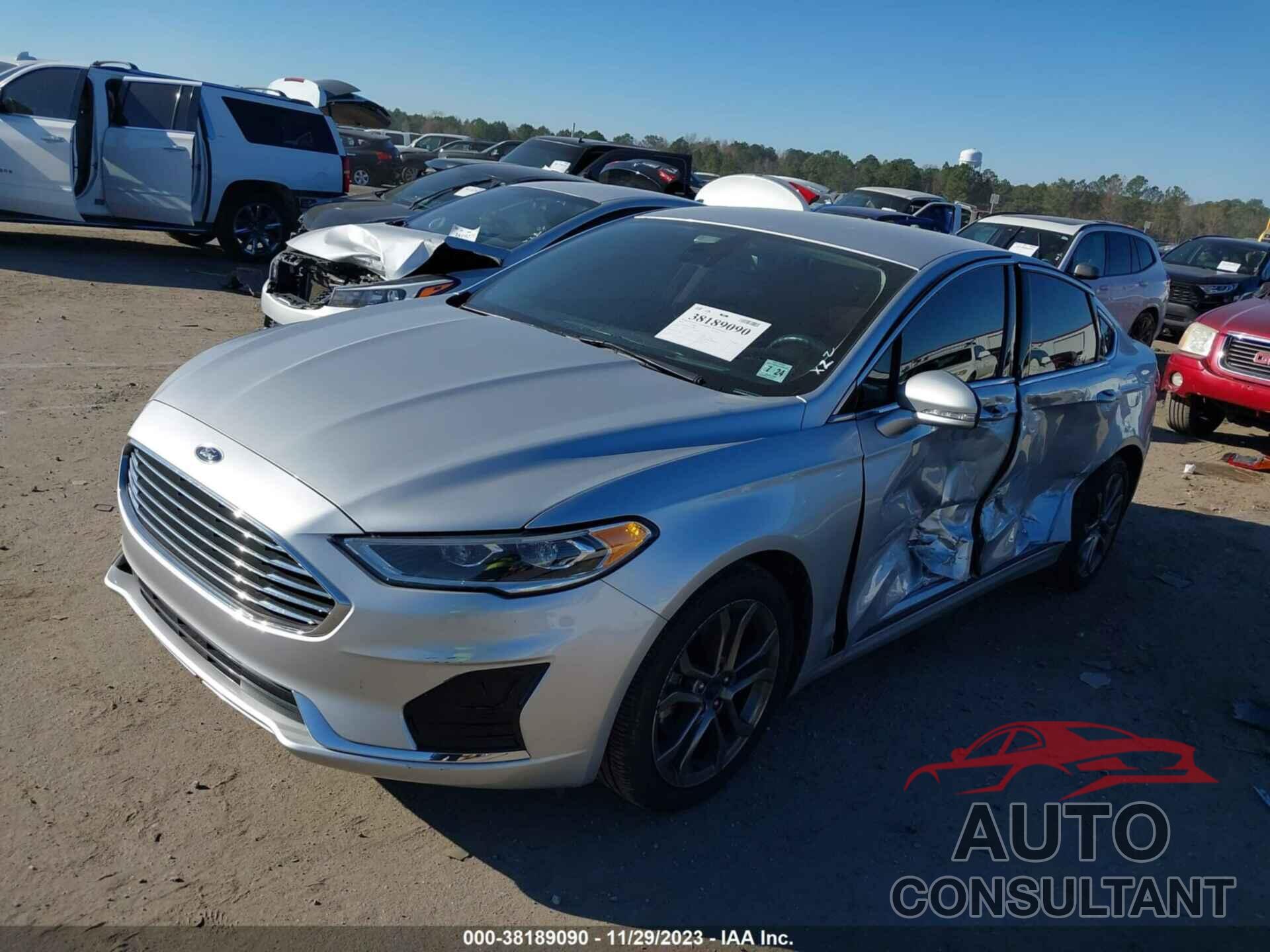 FORD FUSION 2019 - 3FA6P0CD0KR139252