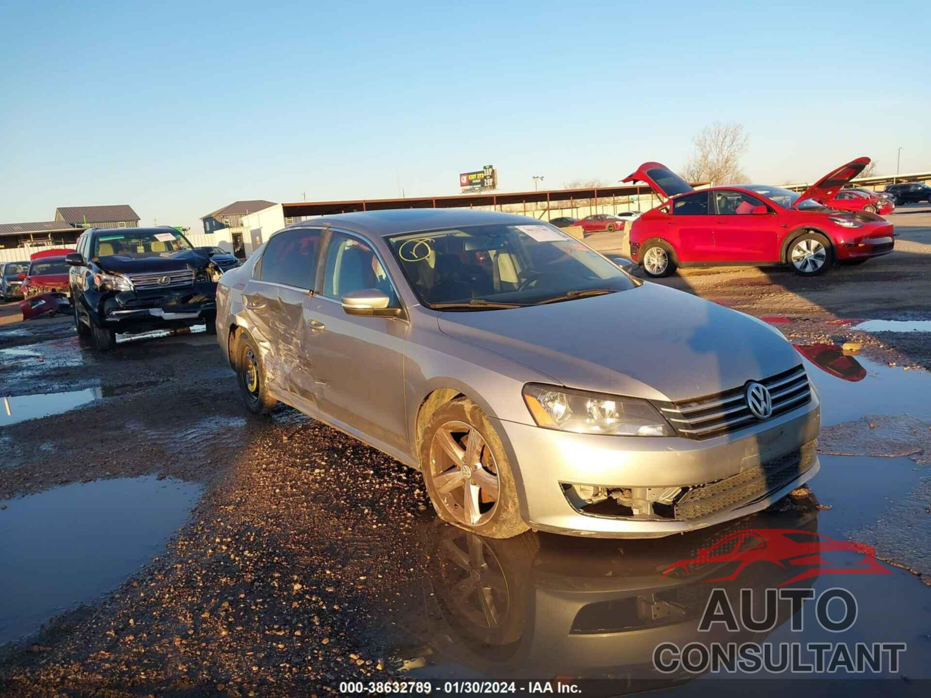 VOLKSWAGEN PASSAT 2013 - 1VWBP7A3XDC014110