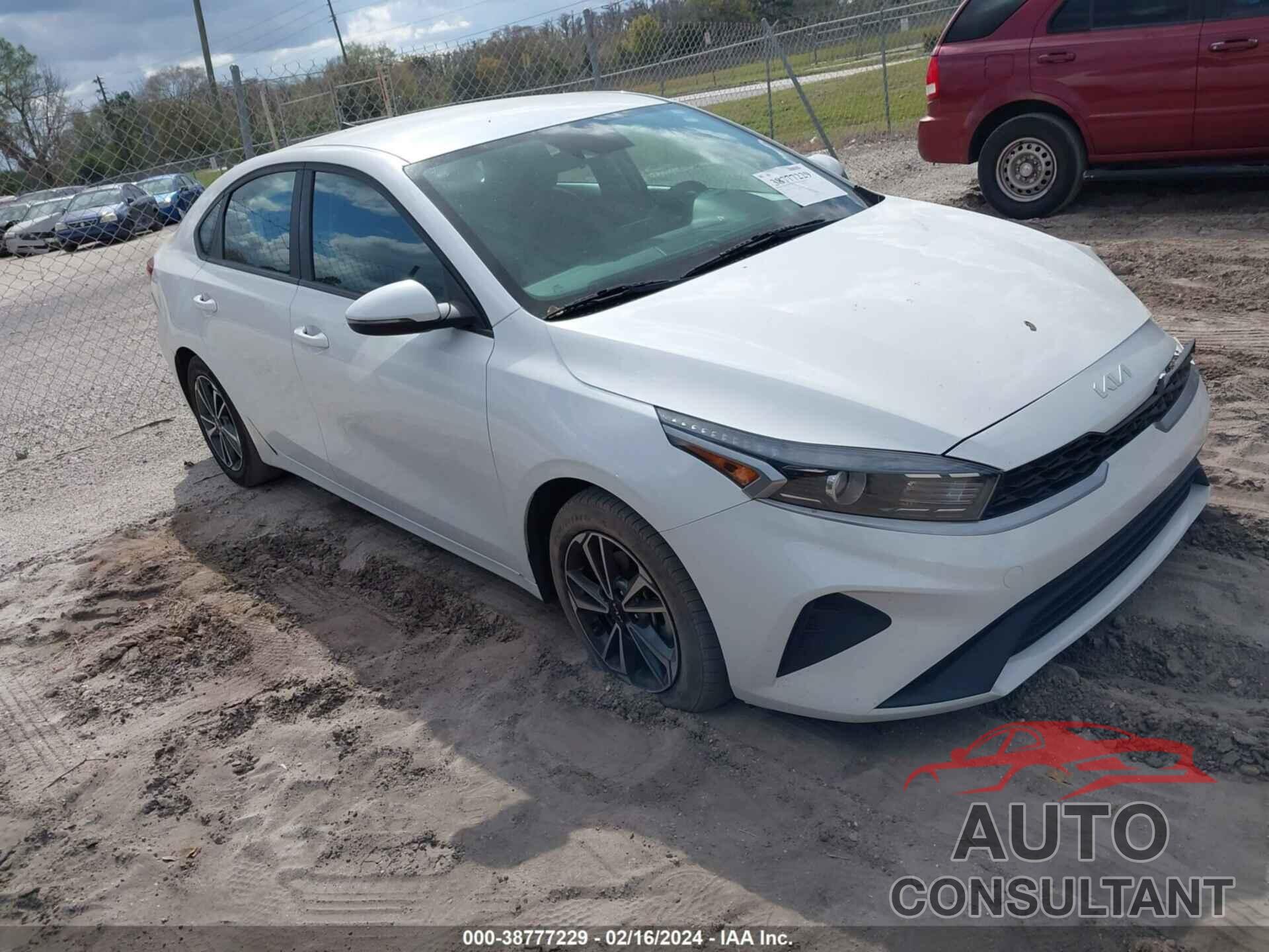 KIA FORTE 2022 - 3KPF24AD4NE481365