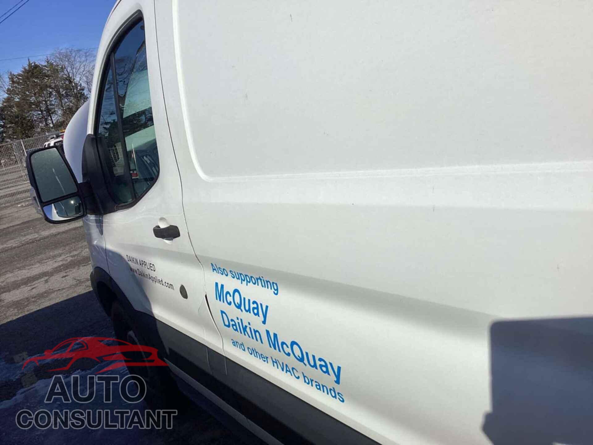 FORD TRANSIT 2017 - 1FTYR1YM6HKB08838