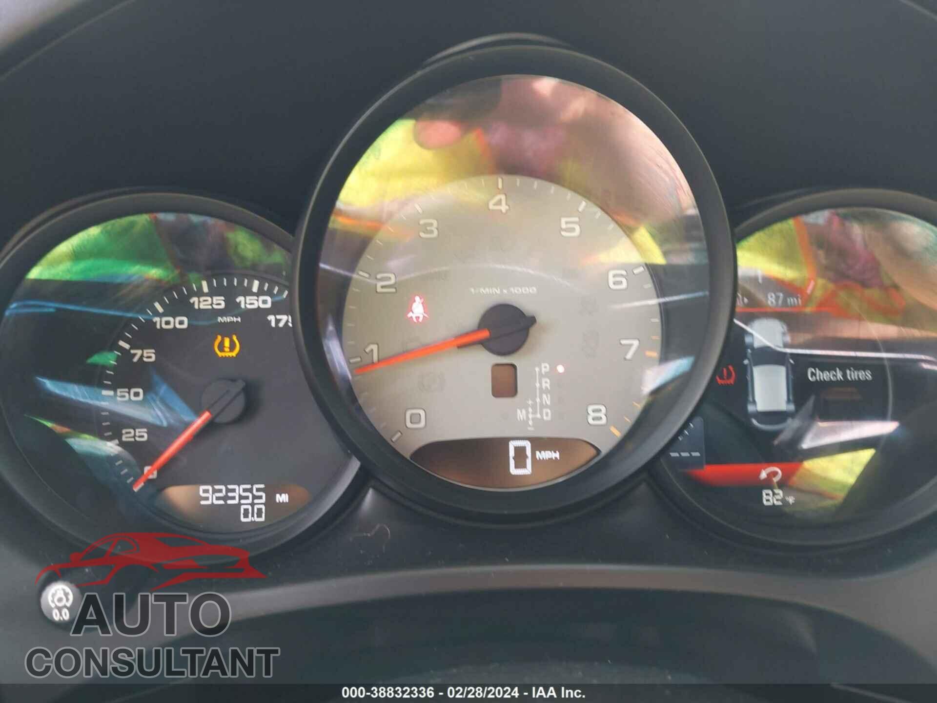 PORSCHE MACAN 2016 - WP1AB2A51GLB41719
