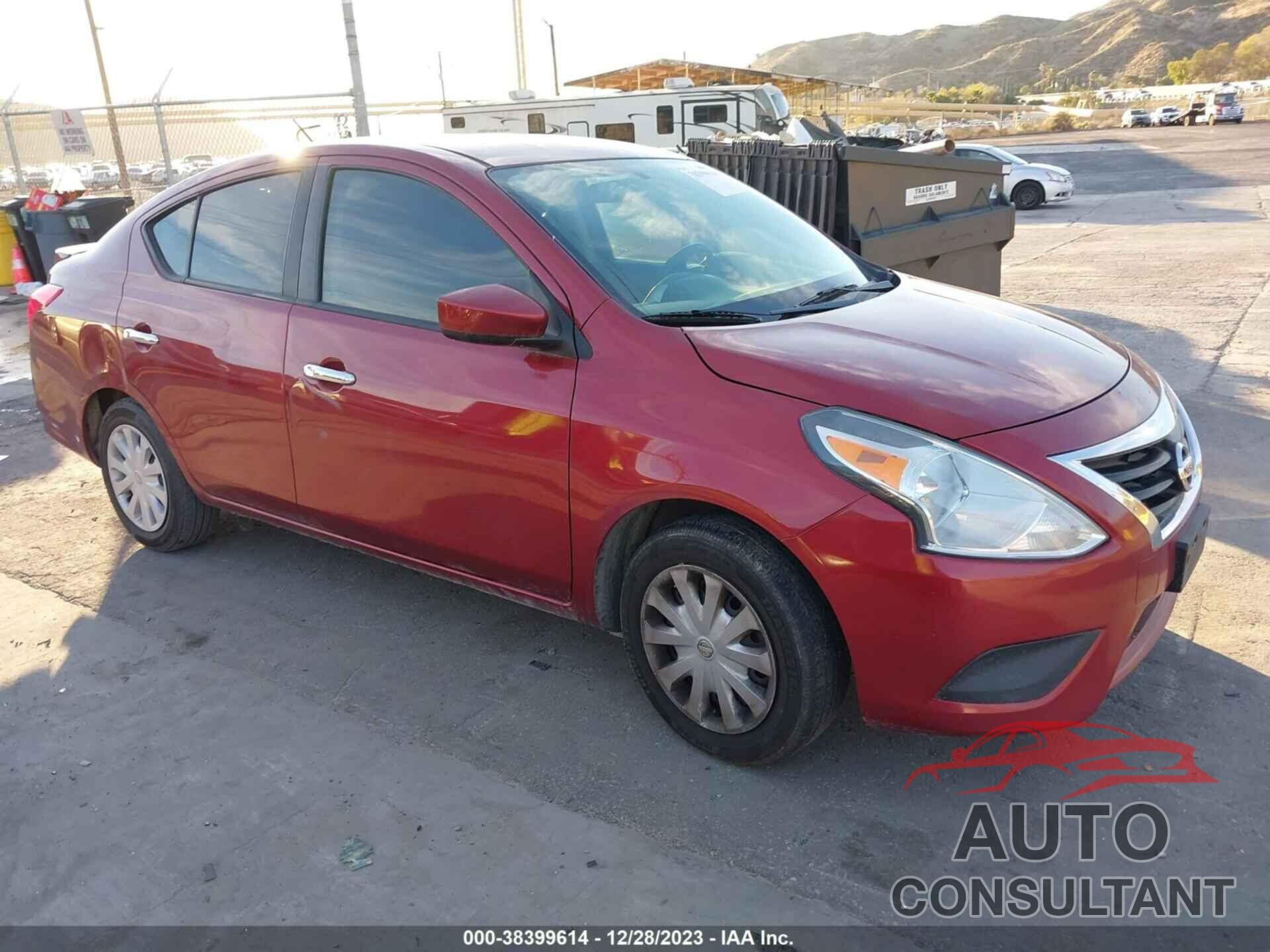 NISSAN VERSA 2018 - 3N1CN7AP3JK393668