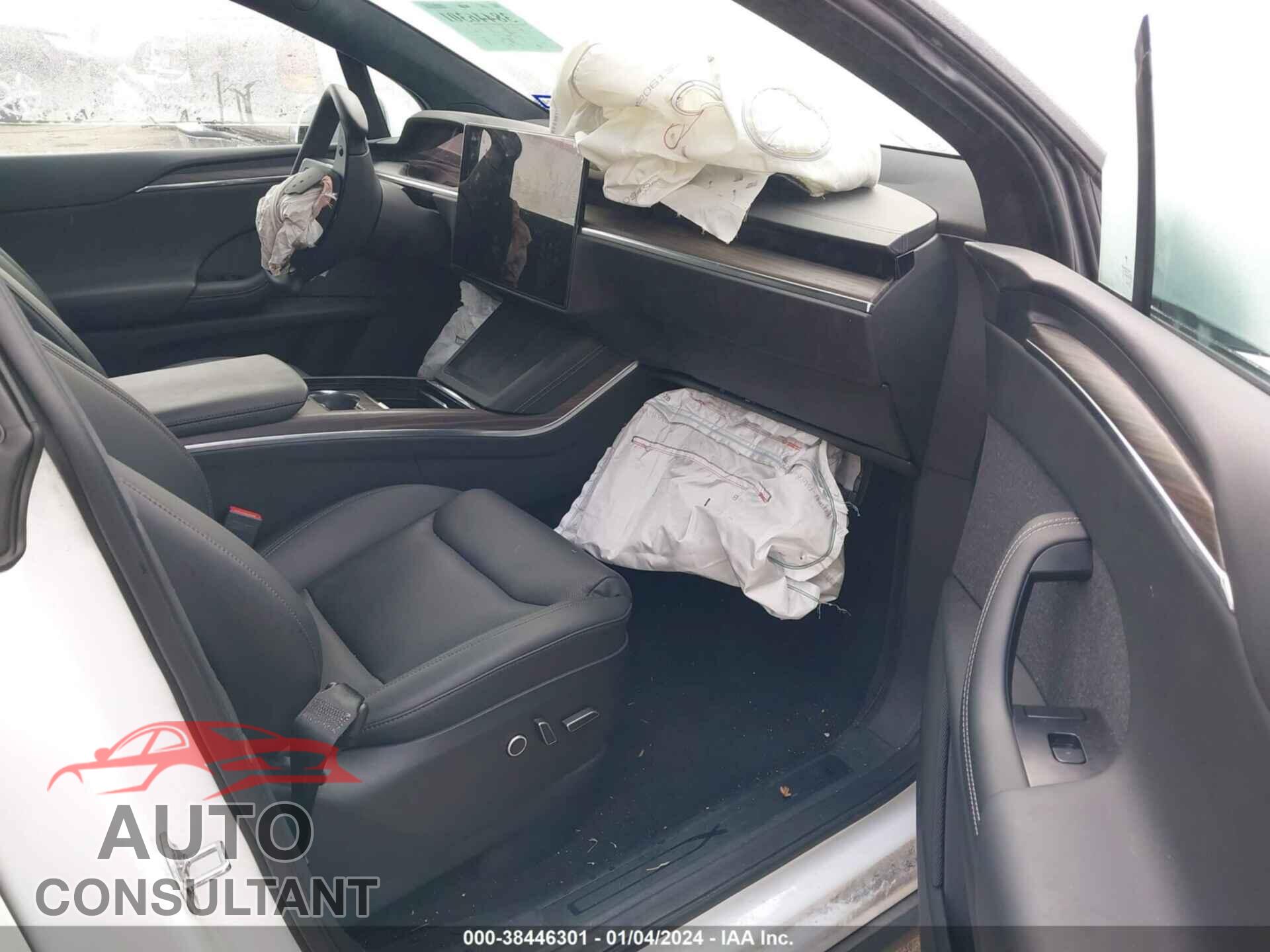 TESLA MODEL X 2022 - 7SAXCAE5XNF354720