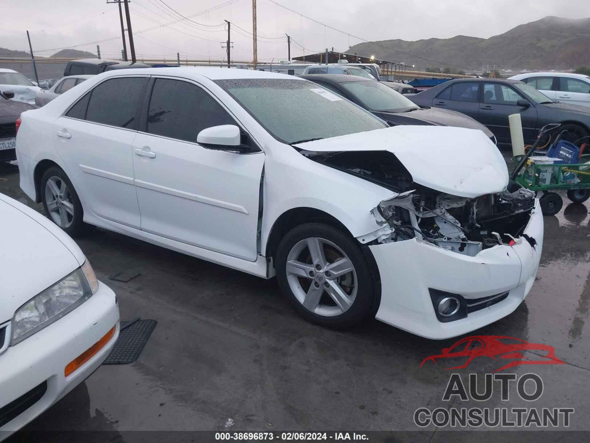 TOYOTA CAMRY 2014 - 4T1BF1FK6EU462483