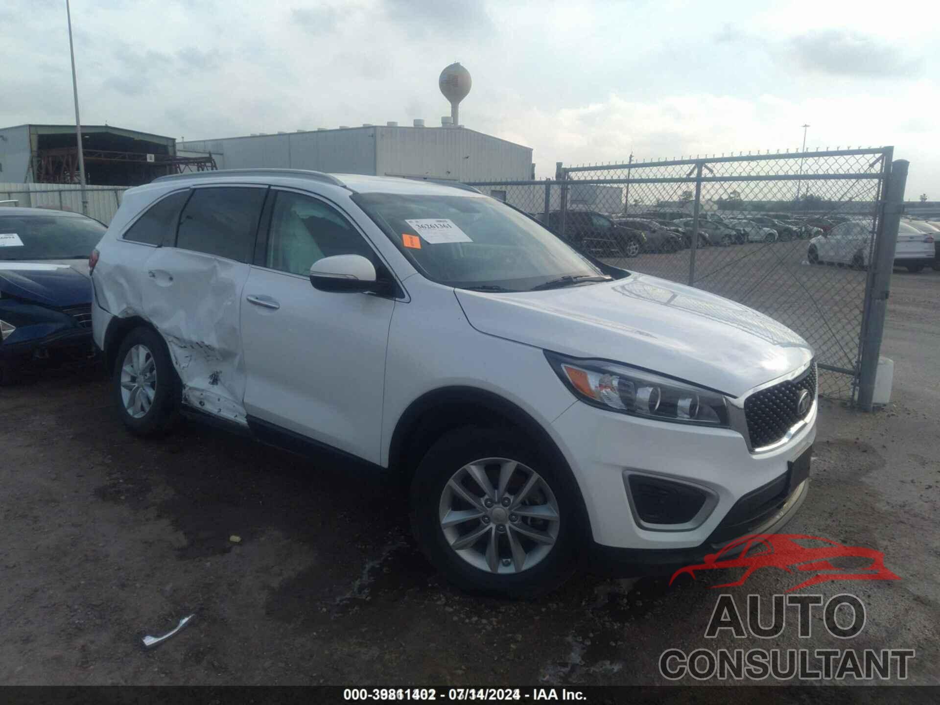 KIA SORENTO 2018 - 5XYPG4A34JG376237