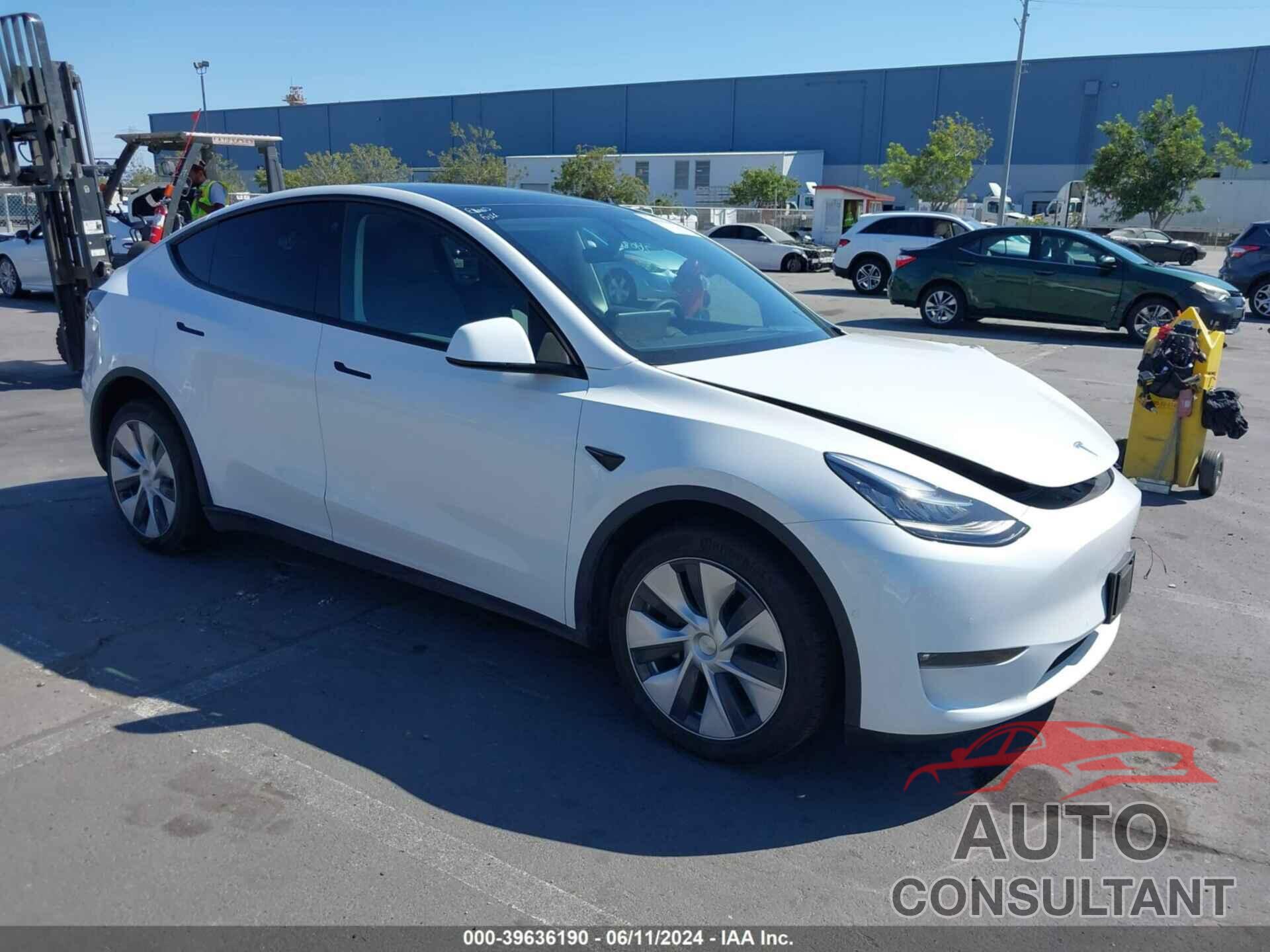 TESLA MODEL Y 2022 - 7SAYGDEE0NF573647