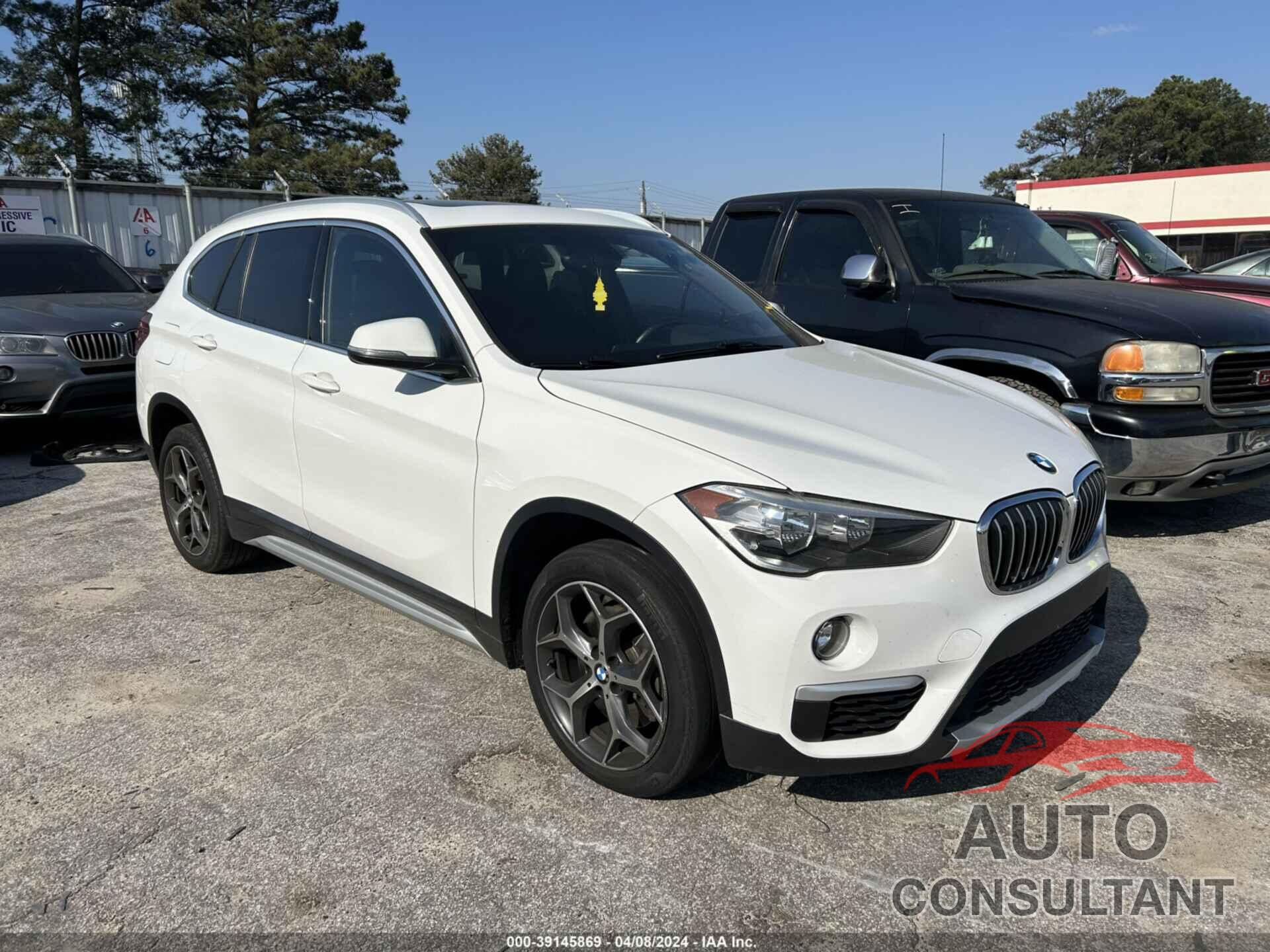 BMW X1 2018 - WBXHU7C30J5L07651