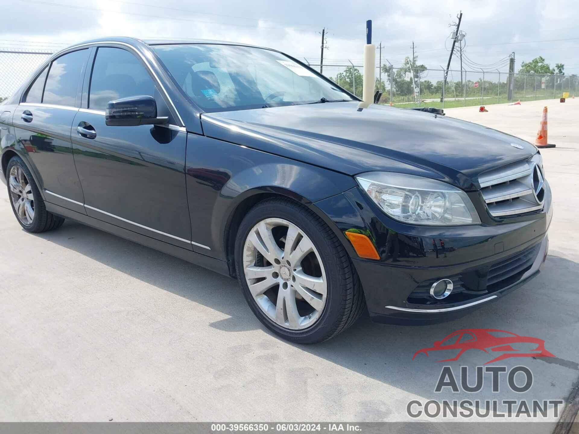 MERCEDES-BENZ C 300 2011 - WDDGF8BB5BR162589