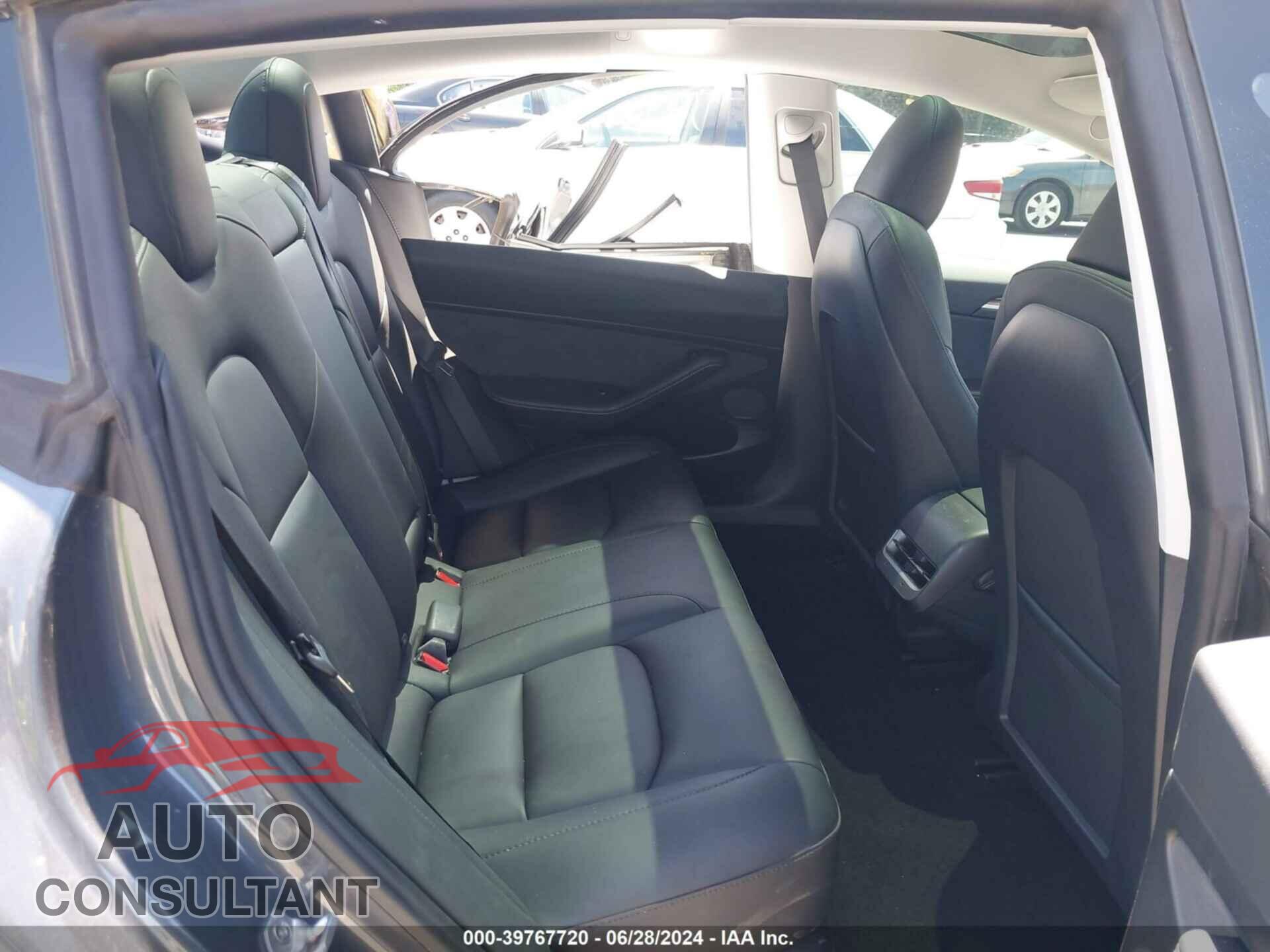 TESLA MODEL 3 2023 - 5YJ3E1EB7PF661941
