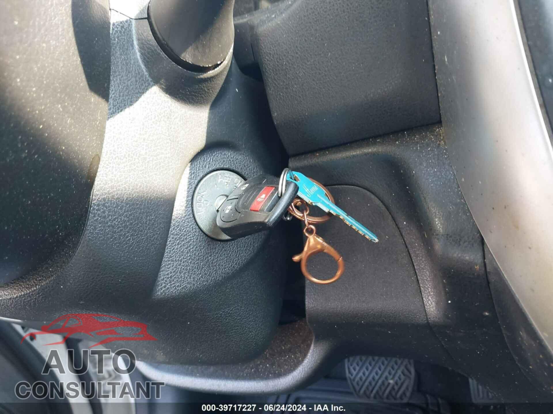NISSAN VERSA NOTE 2019 - 3N1CE2CP3KL366255