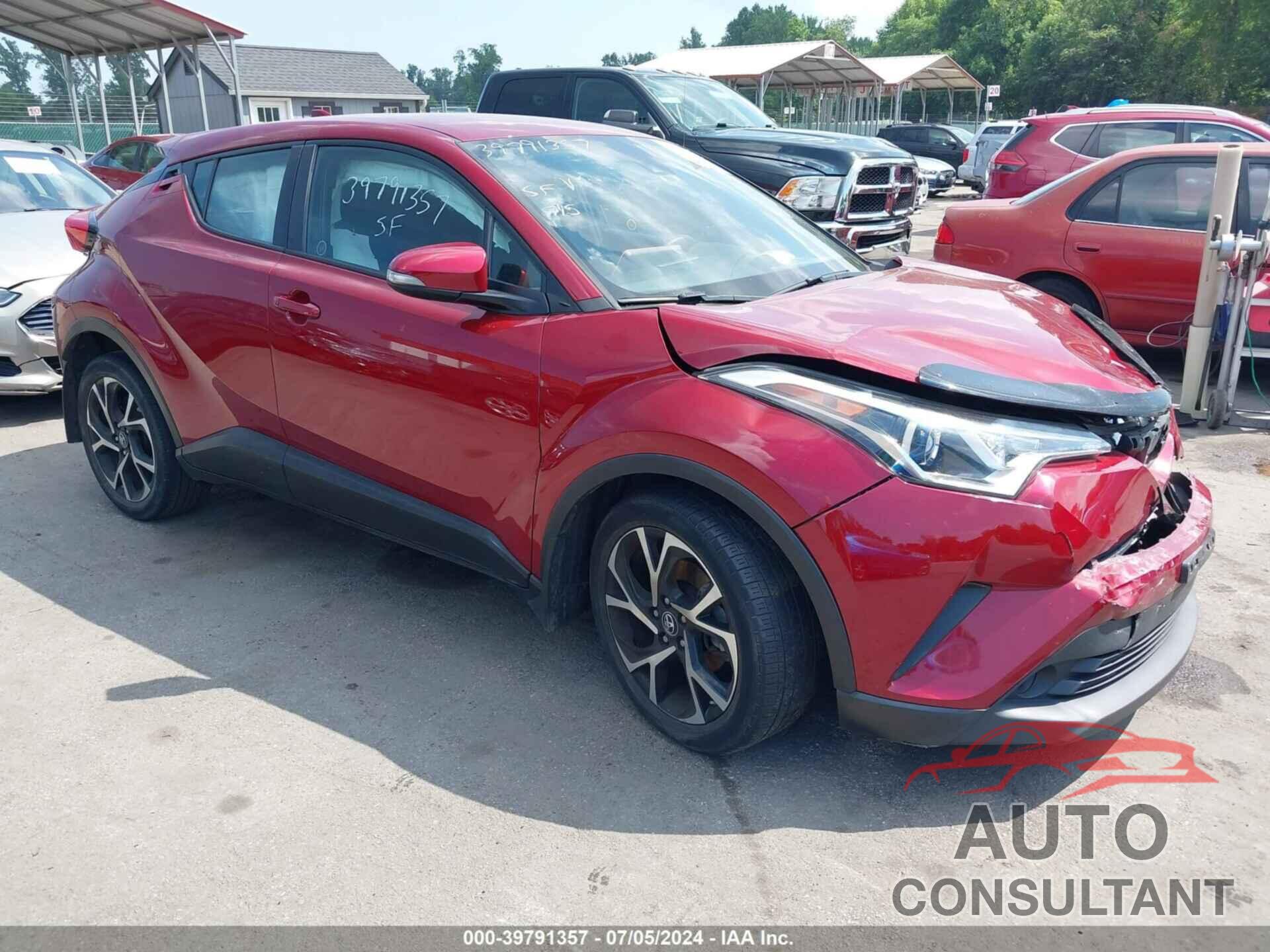 TOYOTA C-HR 2018 - NMTKHMBX5JR058458