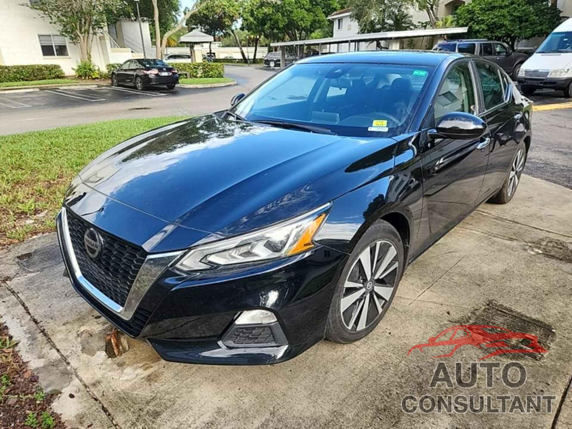 NISSAN ALTIMA 2021 - 1N4BL4DV7MN330617