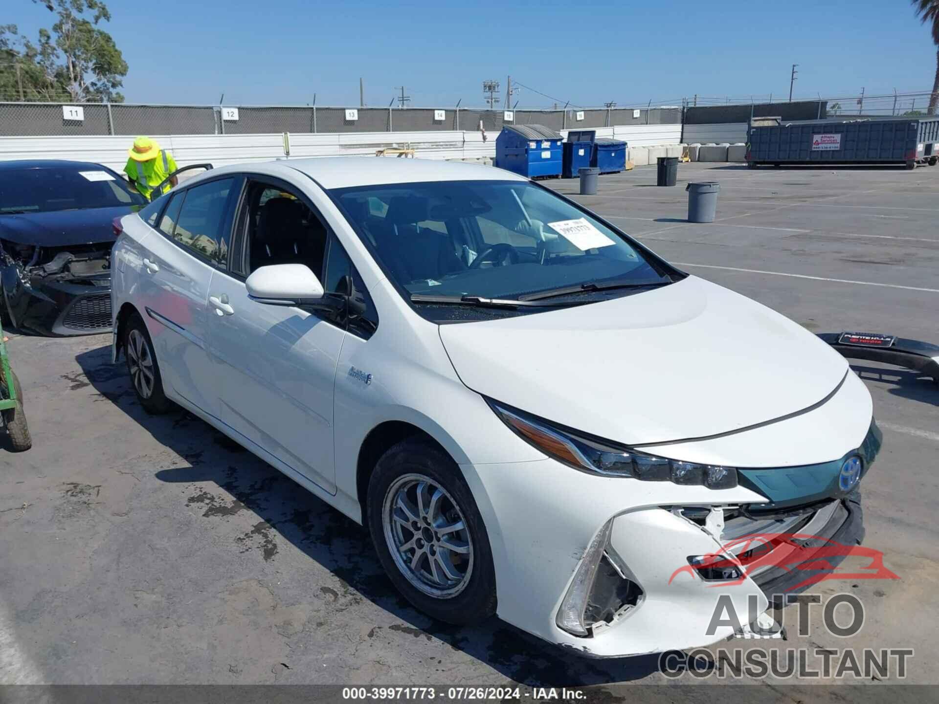 TOYOTA PRIUS PRIME 2017 - JTDKARFP8H3019212