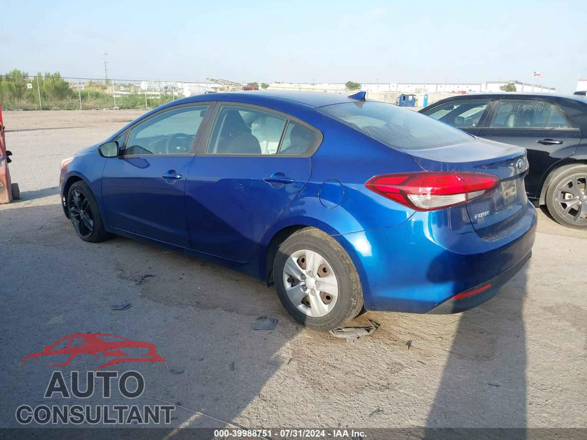 KIA FORTE 2017 - 3KPFK4A74HE096337