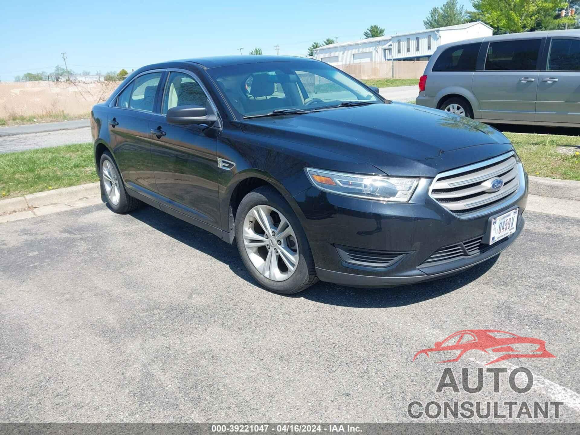 FORD TAURUS 2018 - 1FAHP2D82JG141631