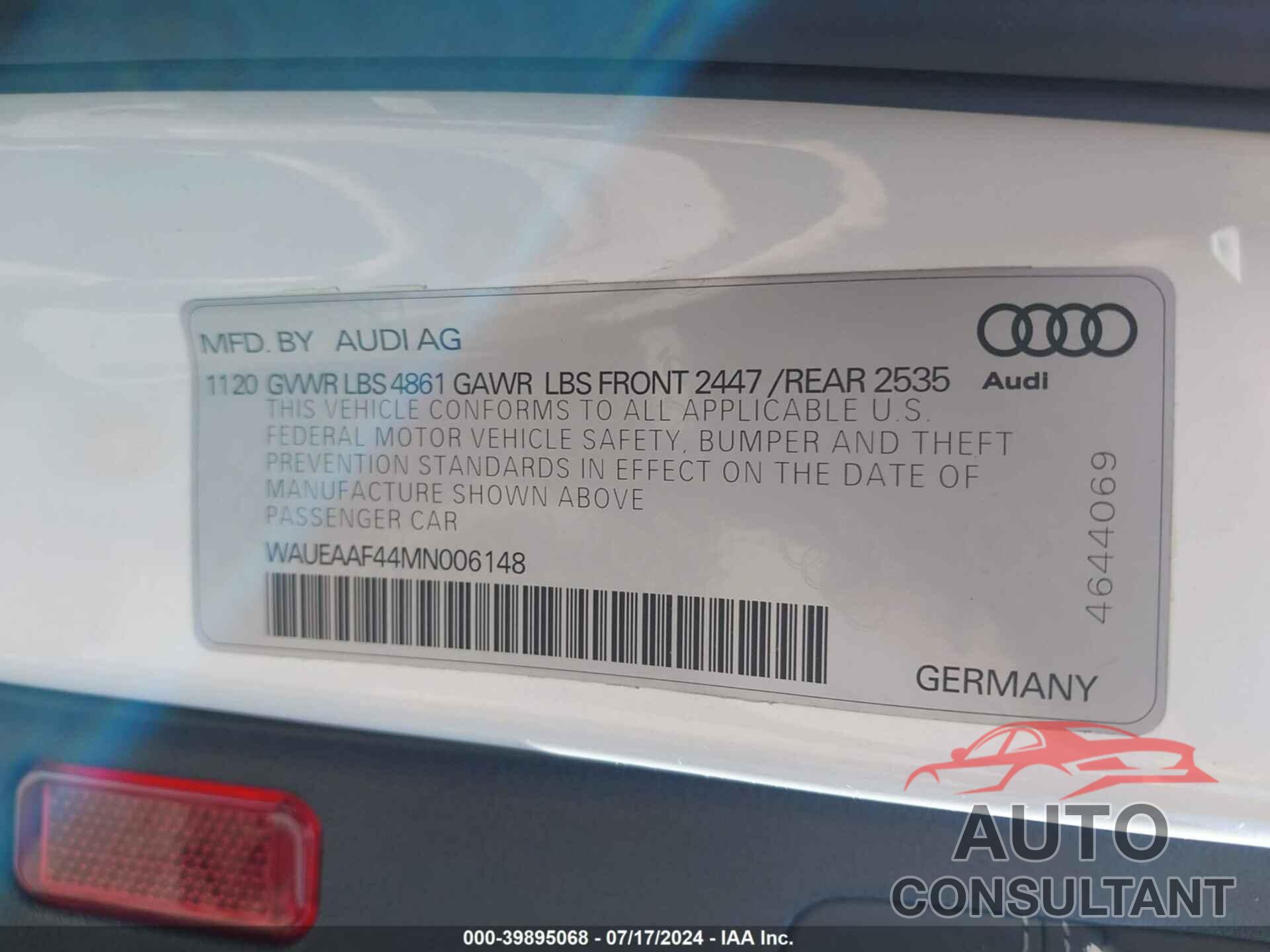 AUDI A4 2021 - WAUEAAF44MN006148