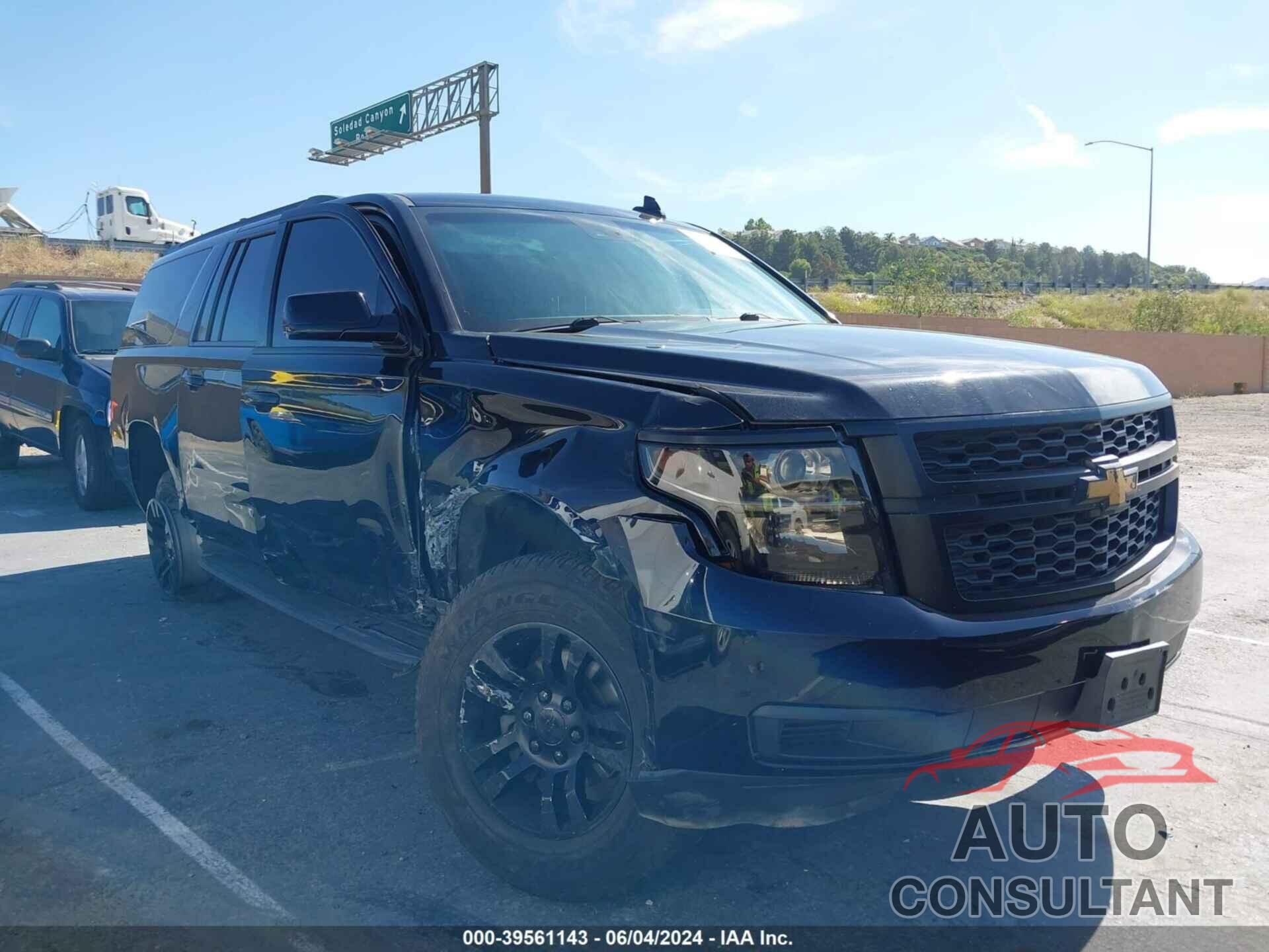 CHEVROLET SUBURBAN 2019 - 1GNSCHKCXKR187677