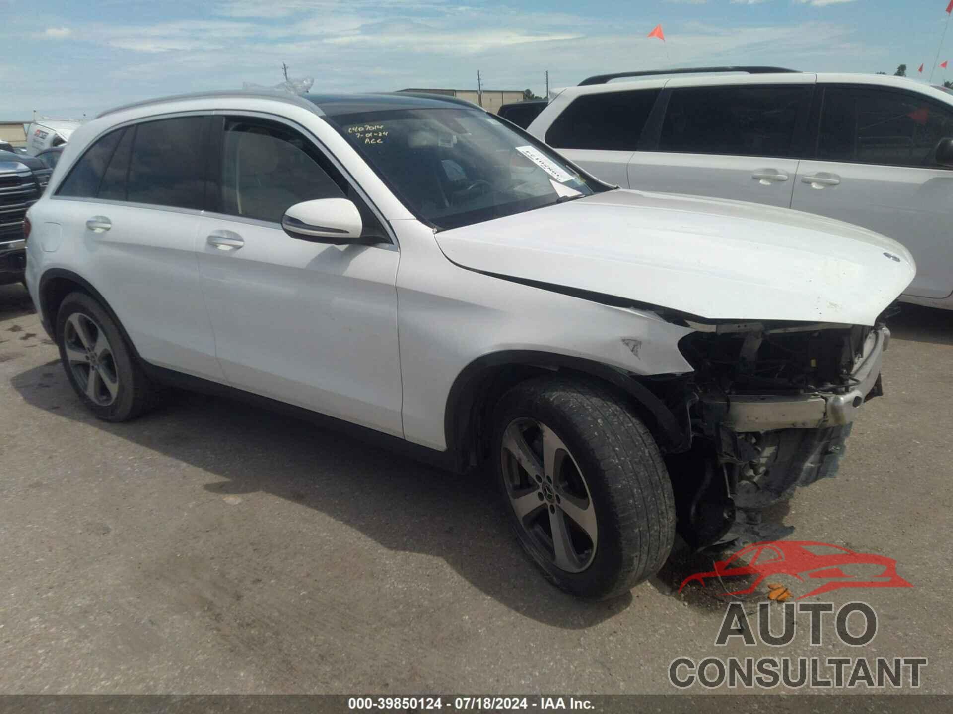 MERCEDES-BENZ GLC 300 2019 - WDC0G4KB9KV174926