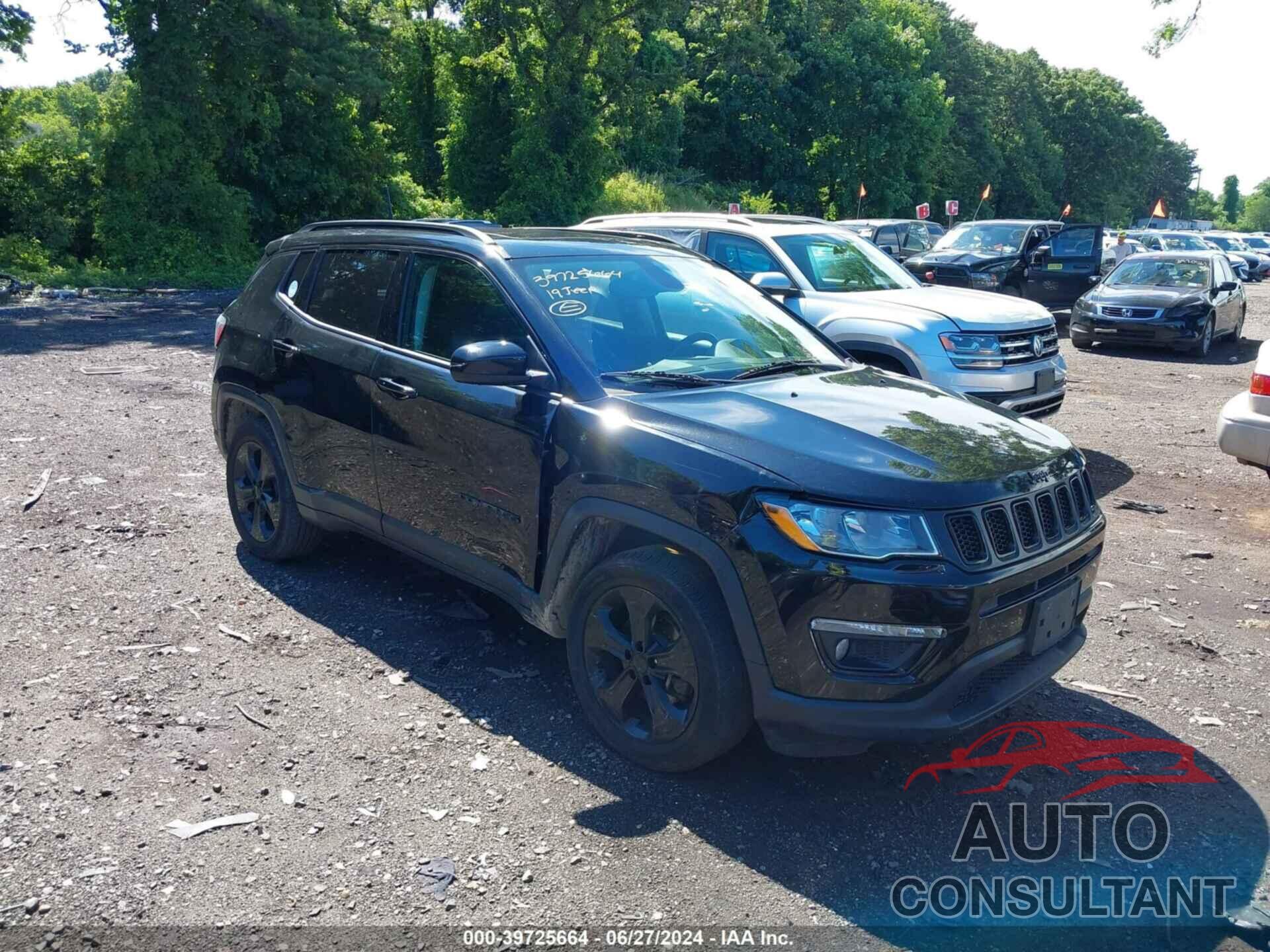 JEEP COMPASS 2019 - 3C4NJDBB5KT602245