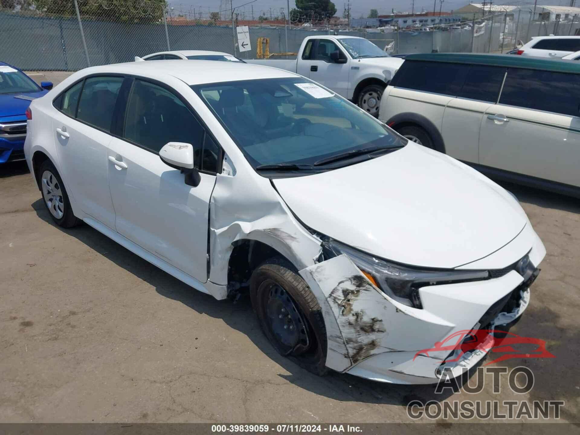 TOYOTA COROLLA 2023 - JTDBCMFE6P3002452