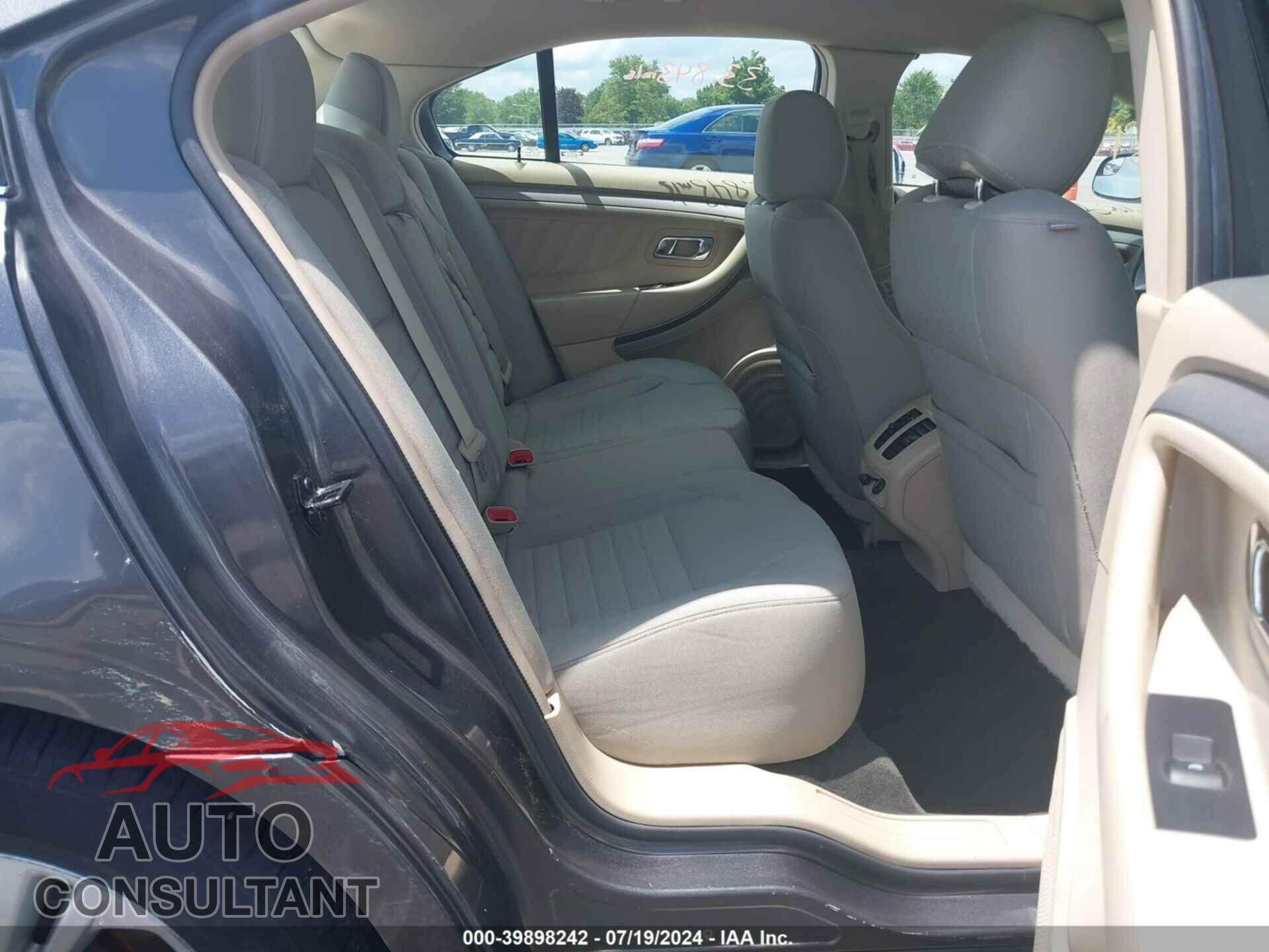 FORD TAURUS 2016 - 1FAHP2D8XGG105288
