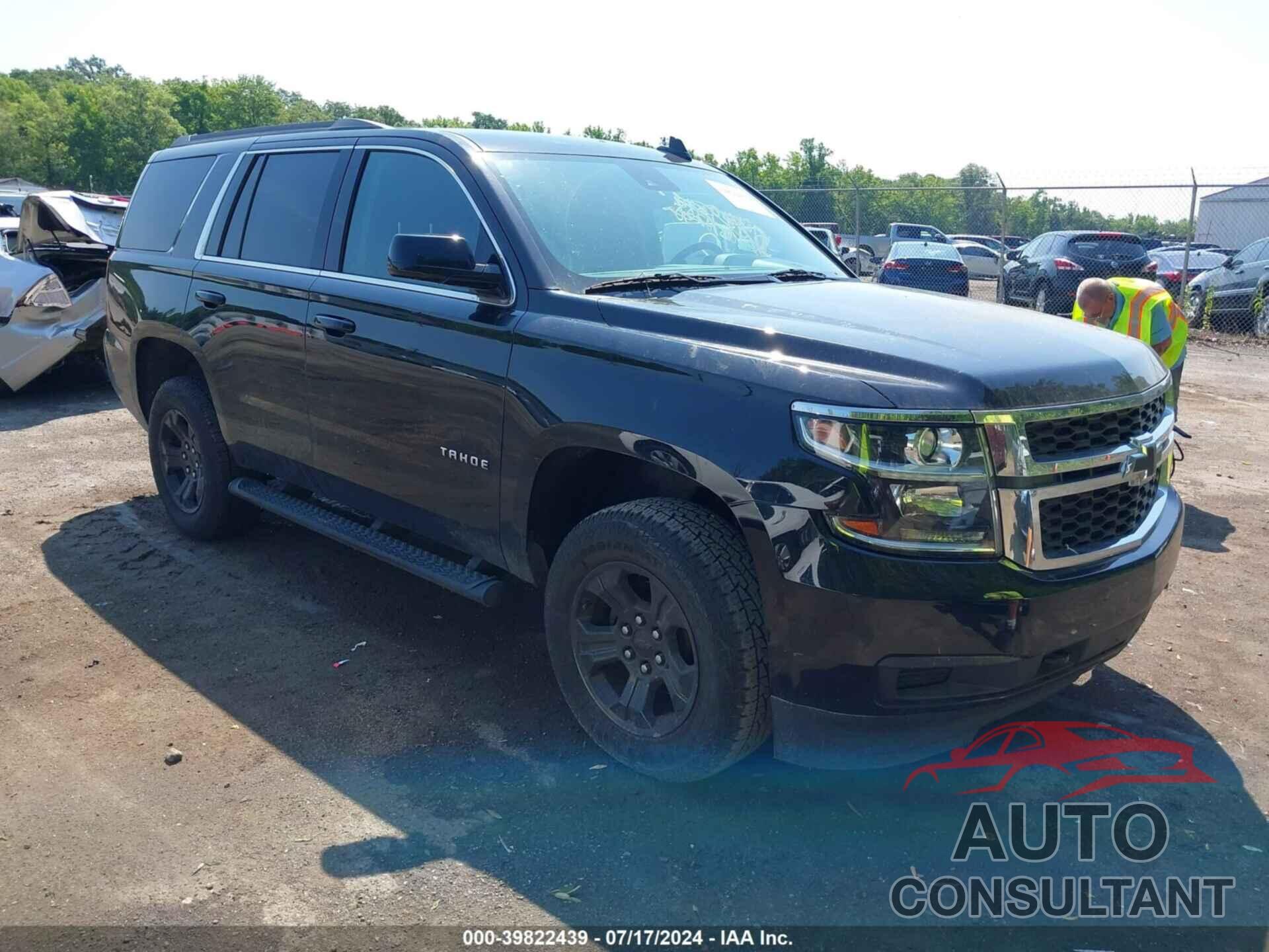 CHEVROLET TAHOE 2020 - 1GNSKAKC2LR192156