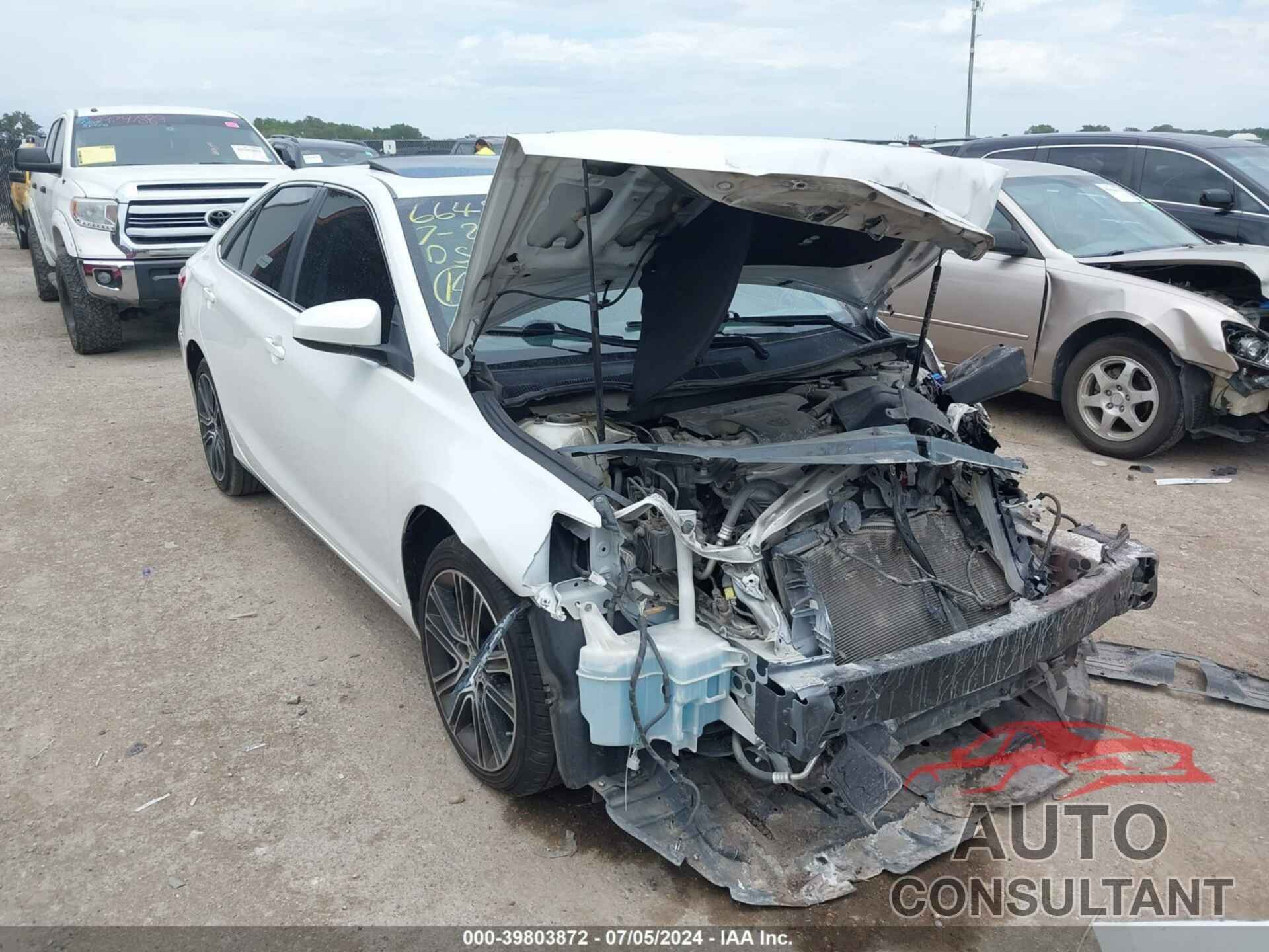 TOYOTA CAMRY 2016 - 4T1BF1FK5GU515399