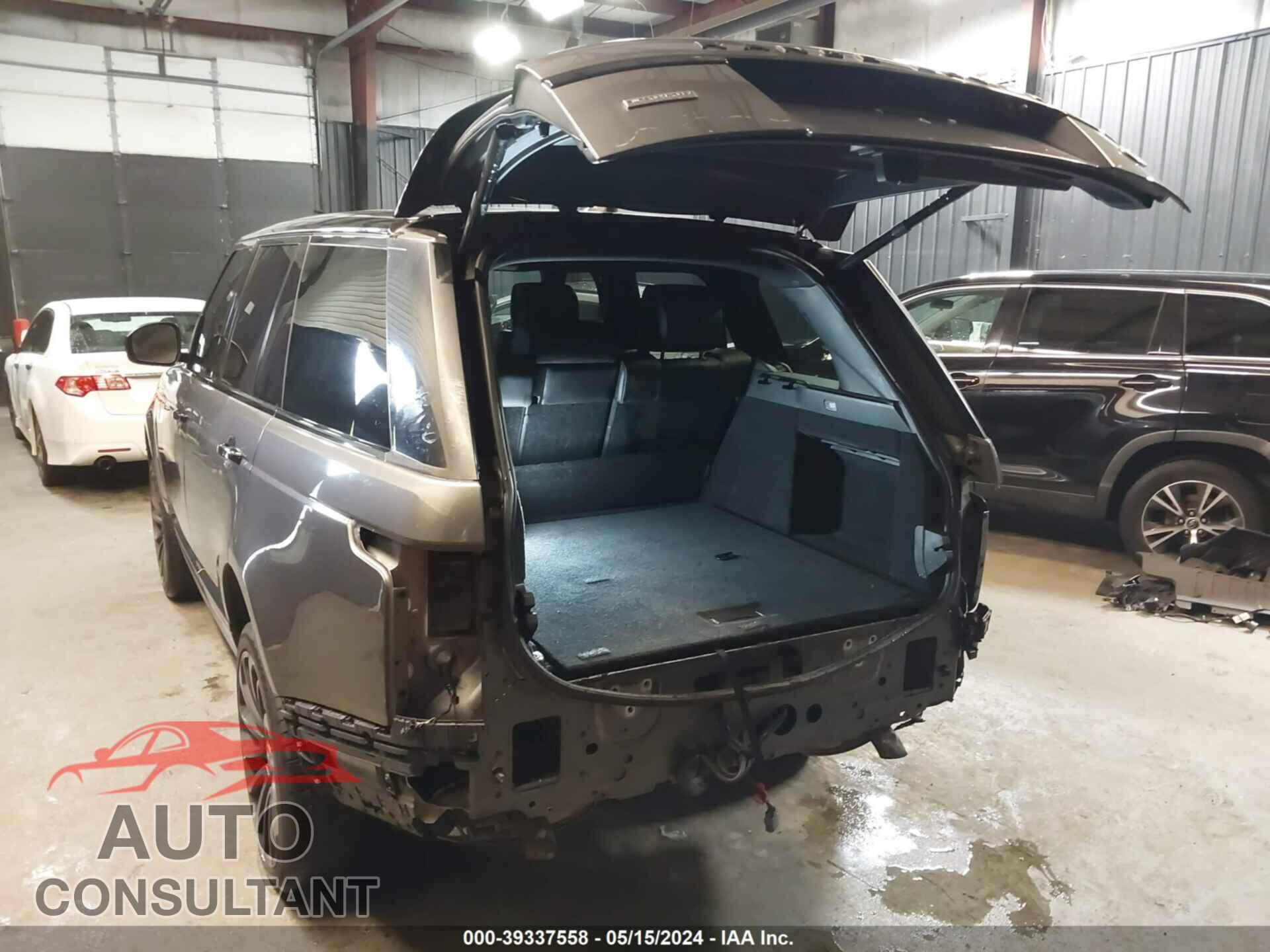 LAND ROVER RANGE ROVER 2017 - SALGS2FE4HA324381