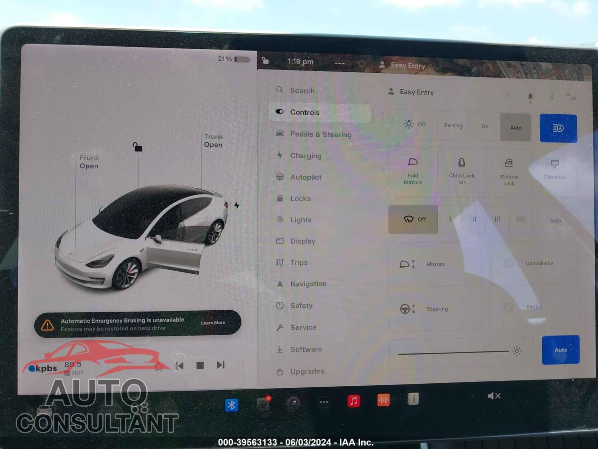 TESLA MODEL 3 2018 - 5YJ3E1EB8JF180281