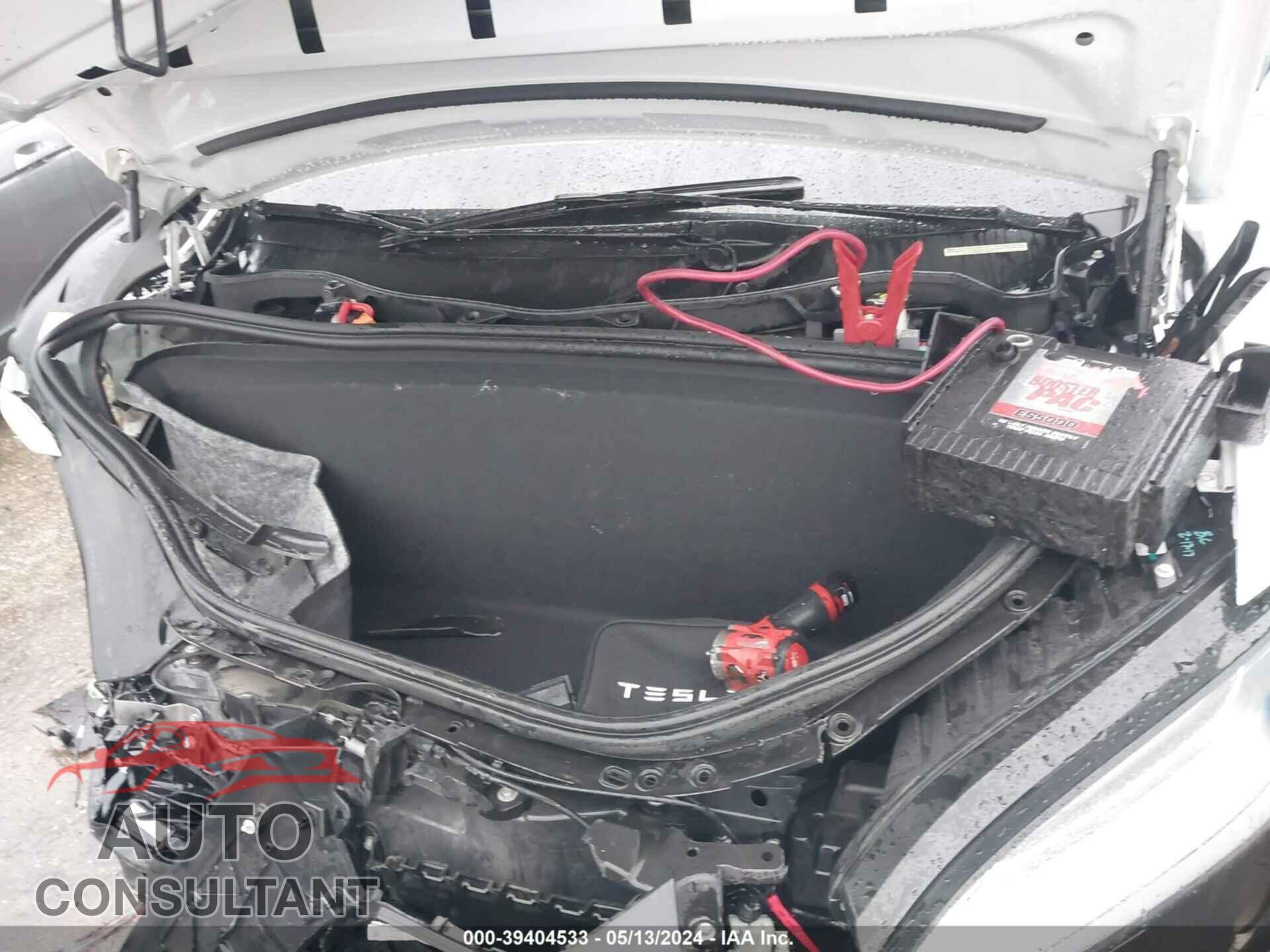 TESLA MODEL X 2017 - 5YJXCBE21HF039348