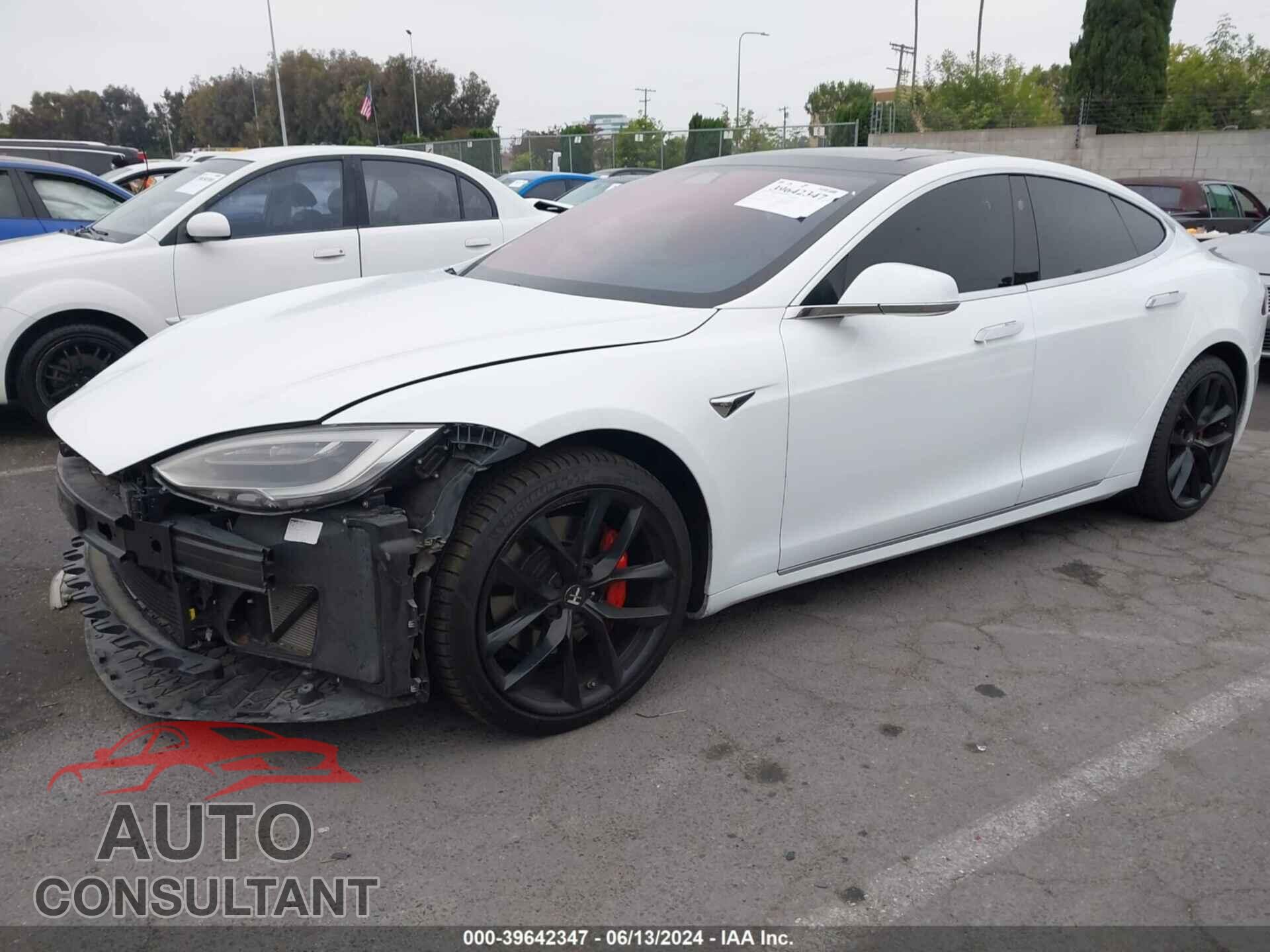 TESLA MODEL S 2018 - 5YJSA1E27JF285546