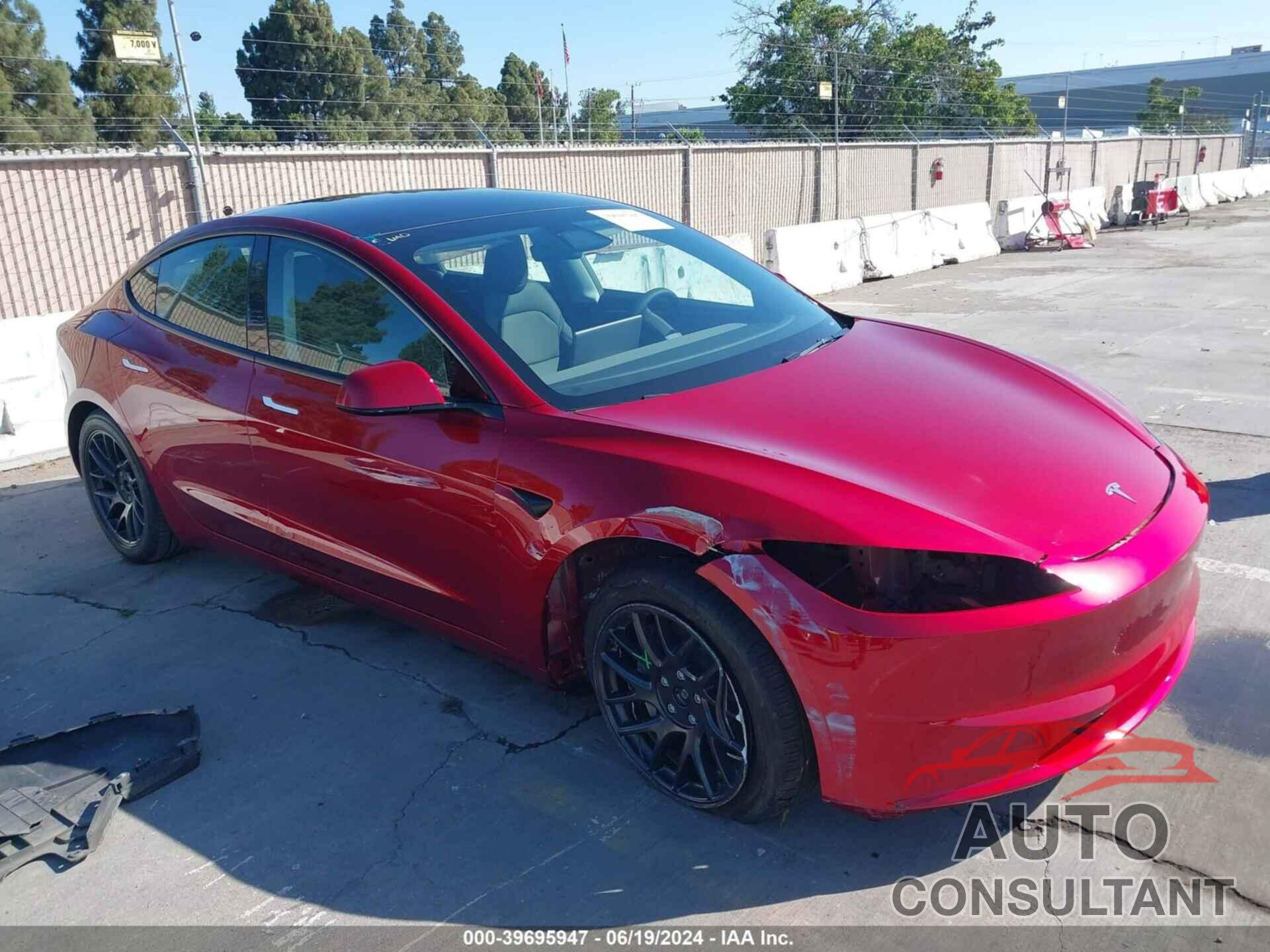 TESLA MODEL 3 2024 - 5YJ3E1EB5RF741869