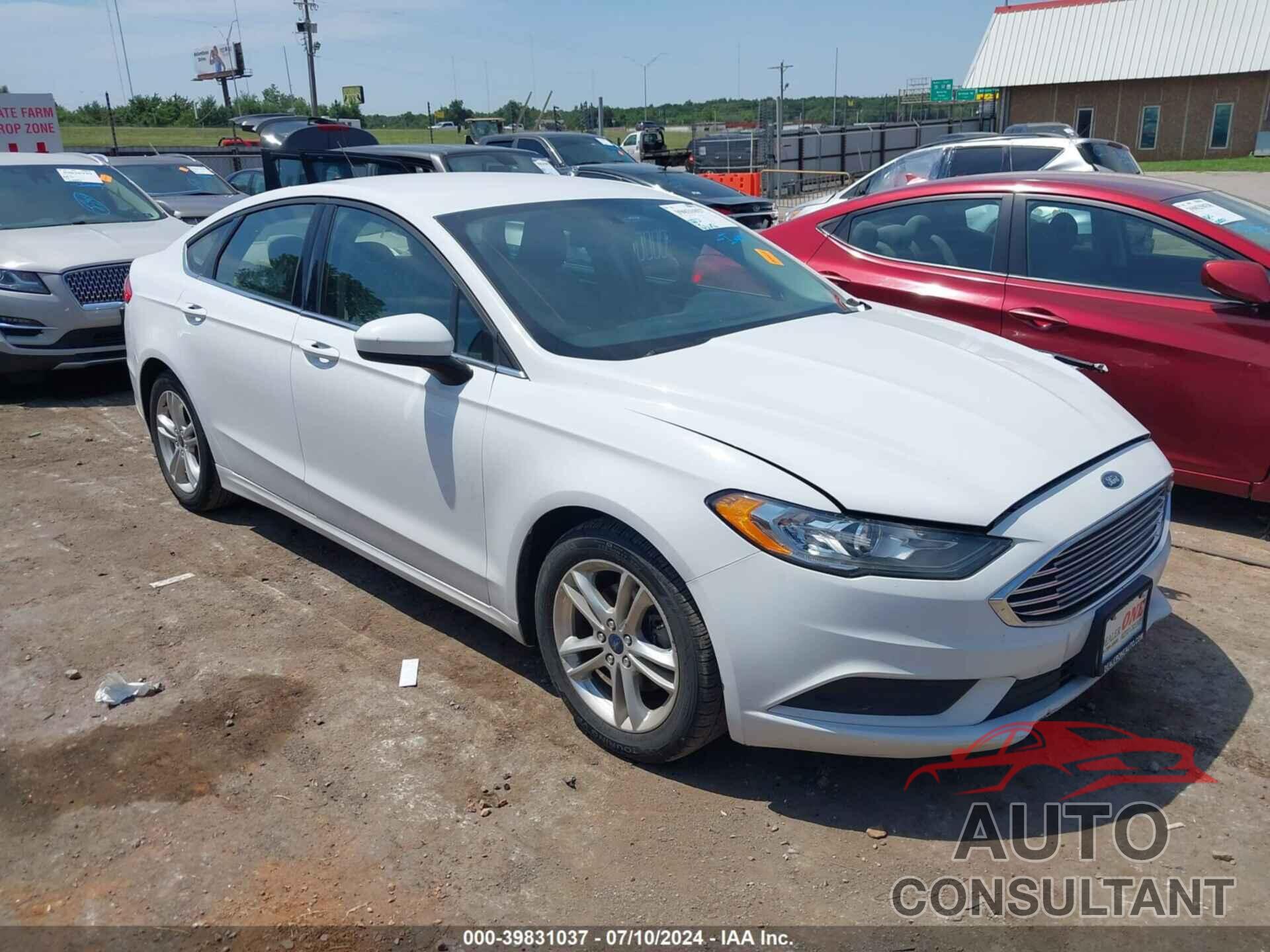 FORD FUSION 2018 - 3FA6P0H73JR111933