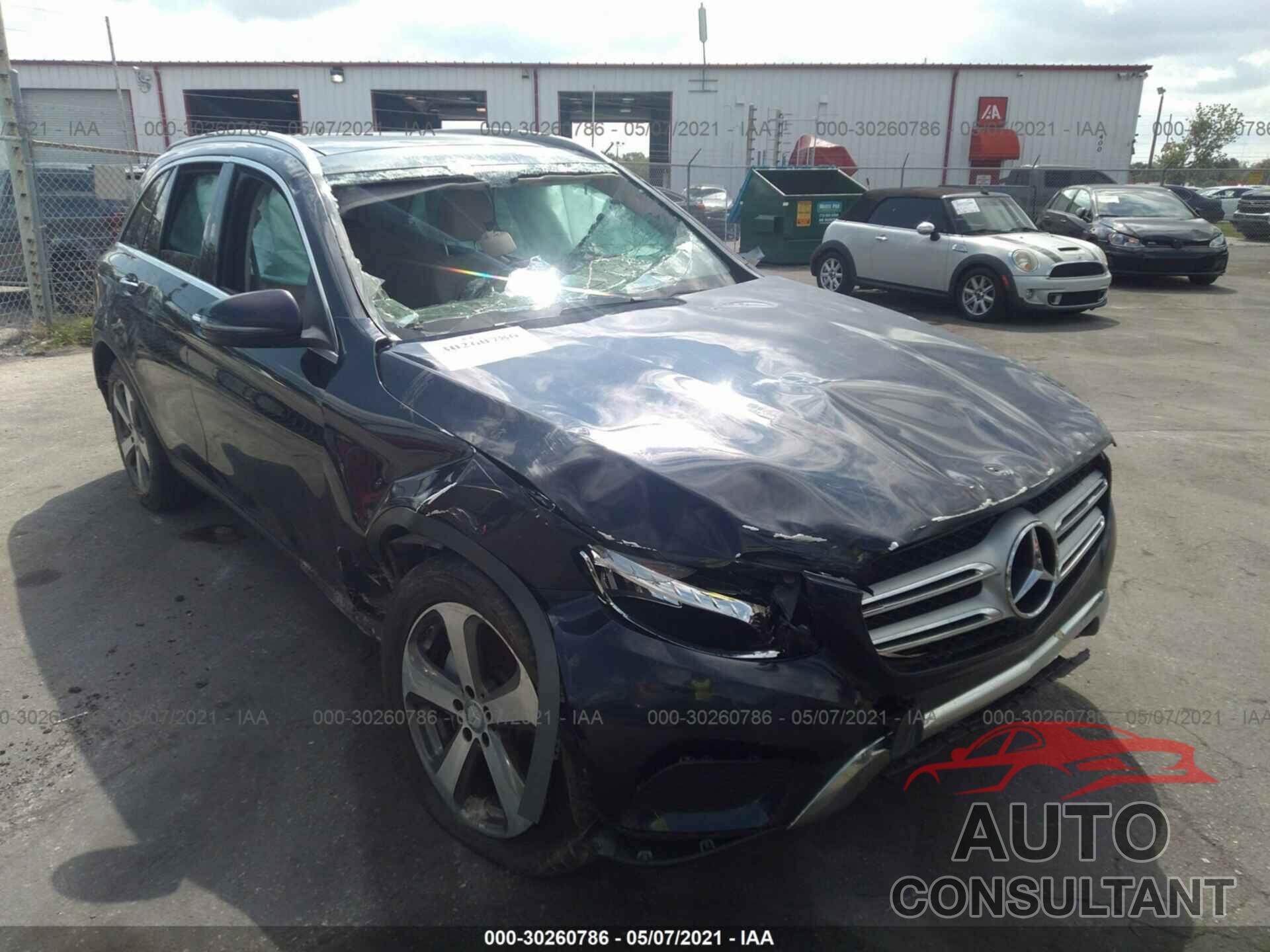 MERCEDES-BENZ GLC 2017 - WDC0G4JB8HF176235