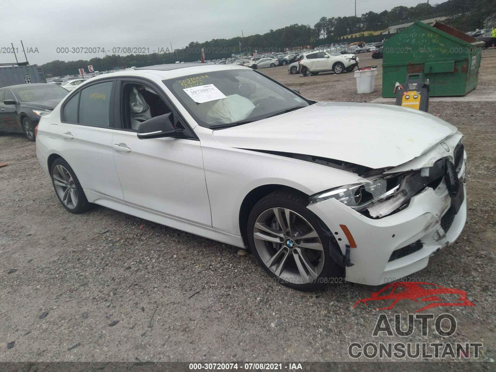 BMW 3 SERIES 2018 - WBA8B7G58JNU95265
