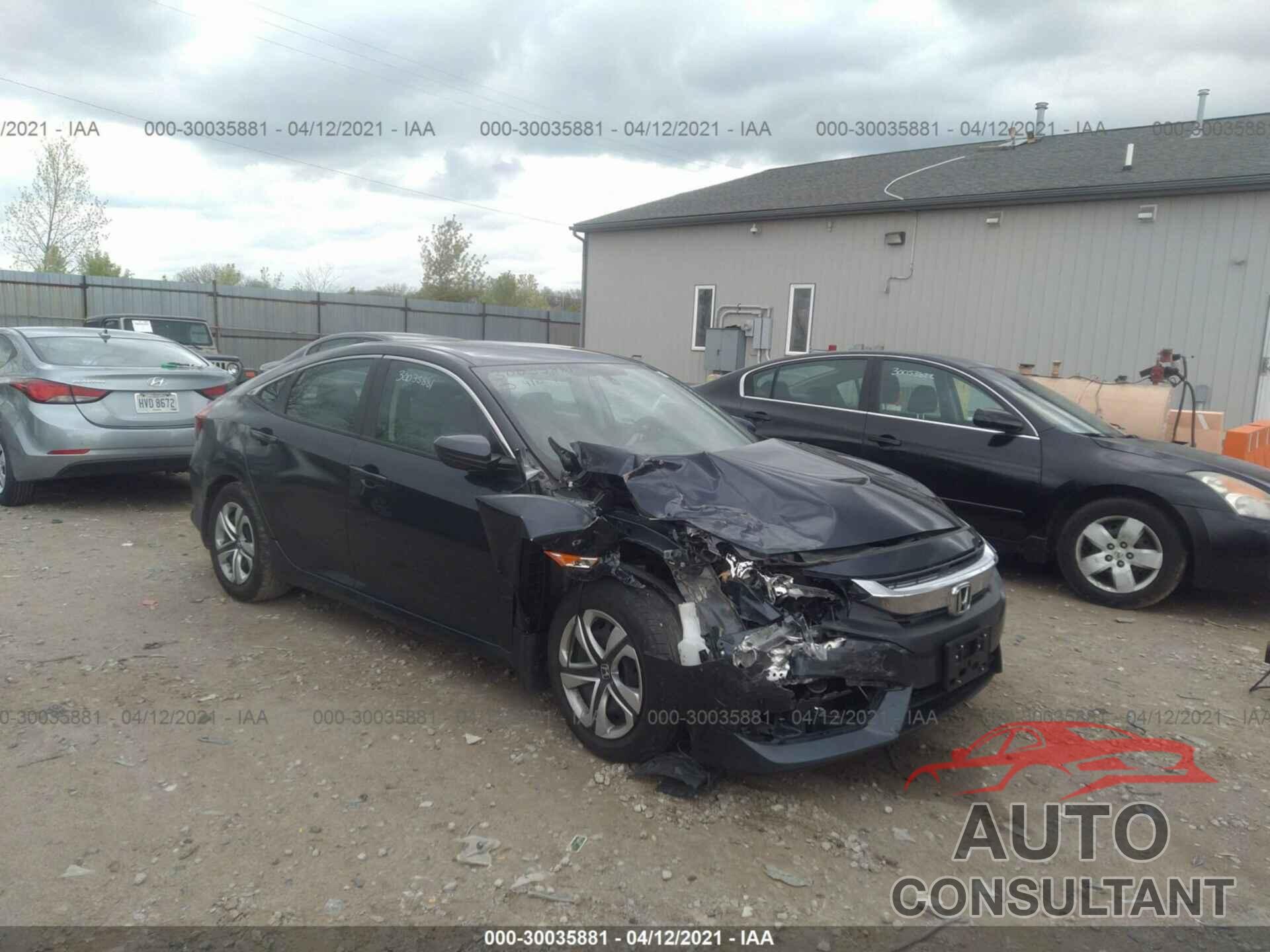 HONDA CIVIC SEDAN 2018 - 19XFC2F51JE033338