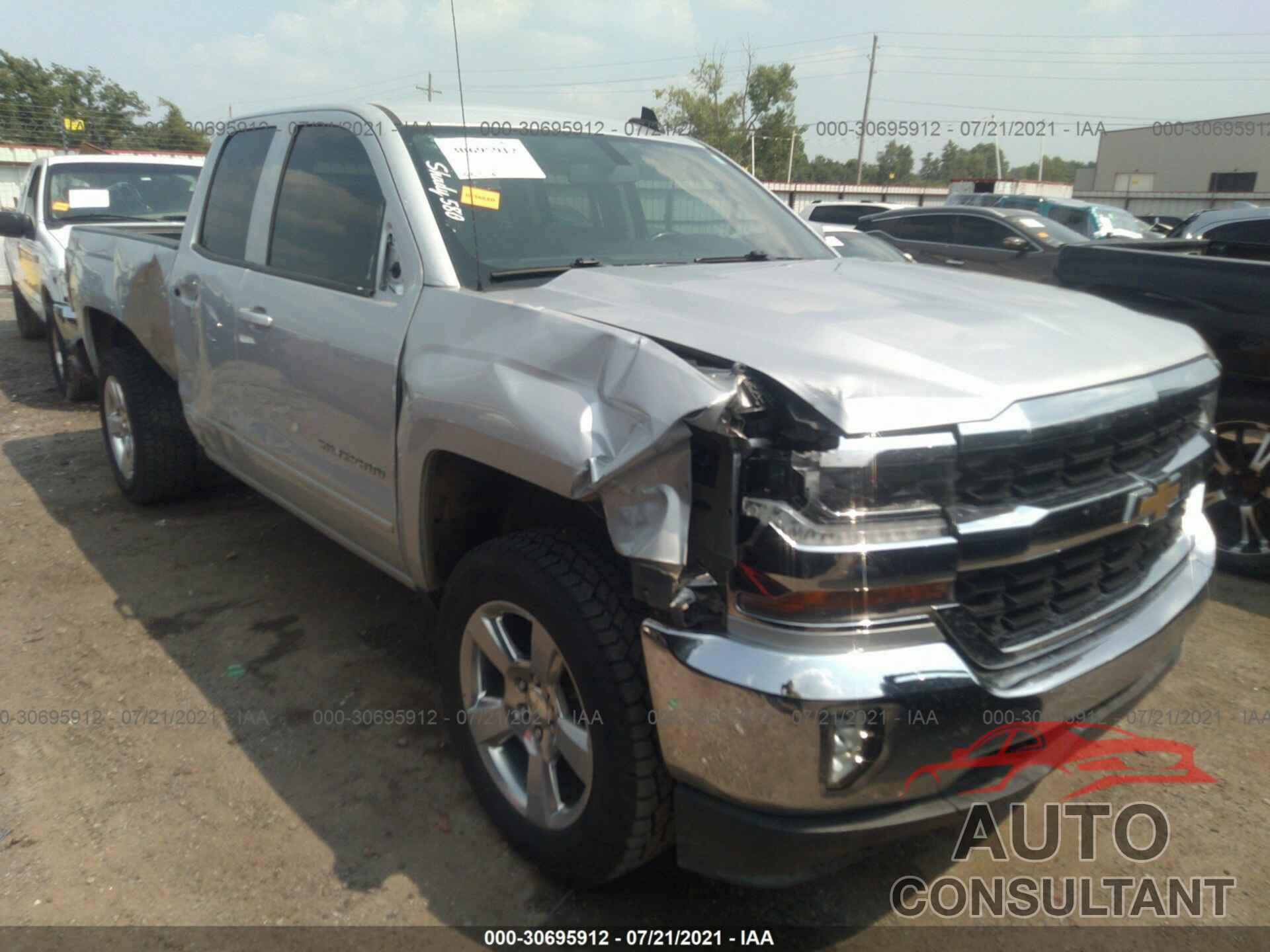 CHEVROLET SILVERADO 1500 2016 - 1GCVKREH2GZ205425