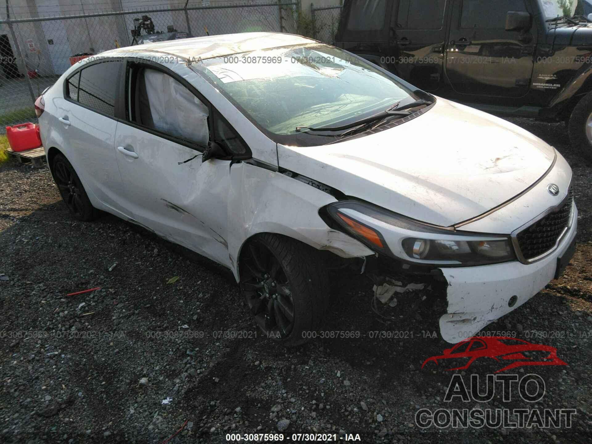 KIA FORTE 2018 - 3KPFK4A77JE175782