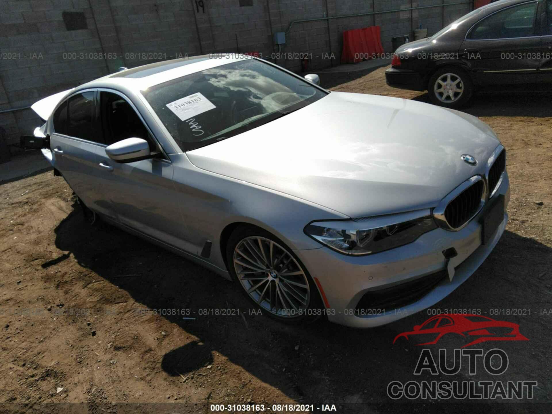 BMW 5 SERIES 2019 - WBAJA5C52KBX87429