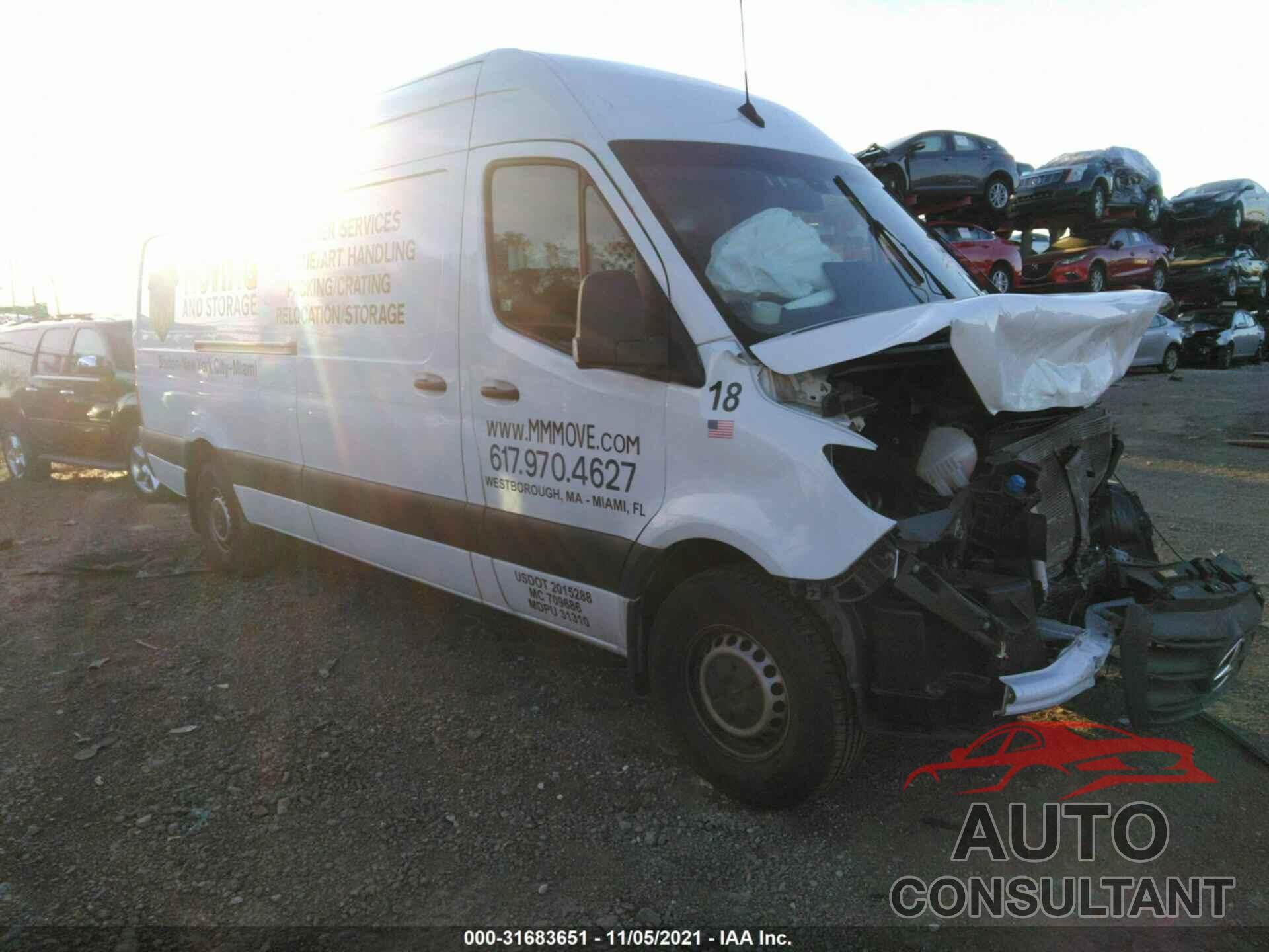 MERCEDES-BENZ SPRINTER VAN 2019 - WD4PF1CD0KP161322