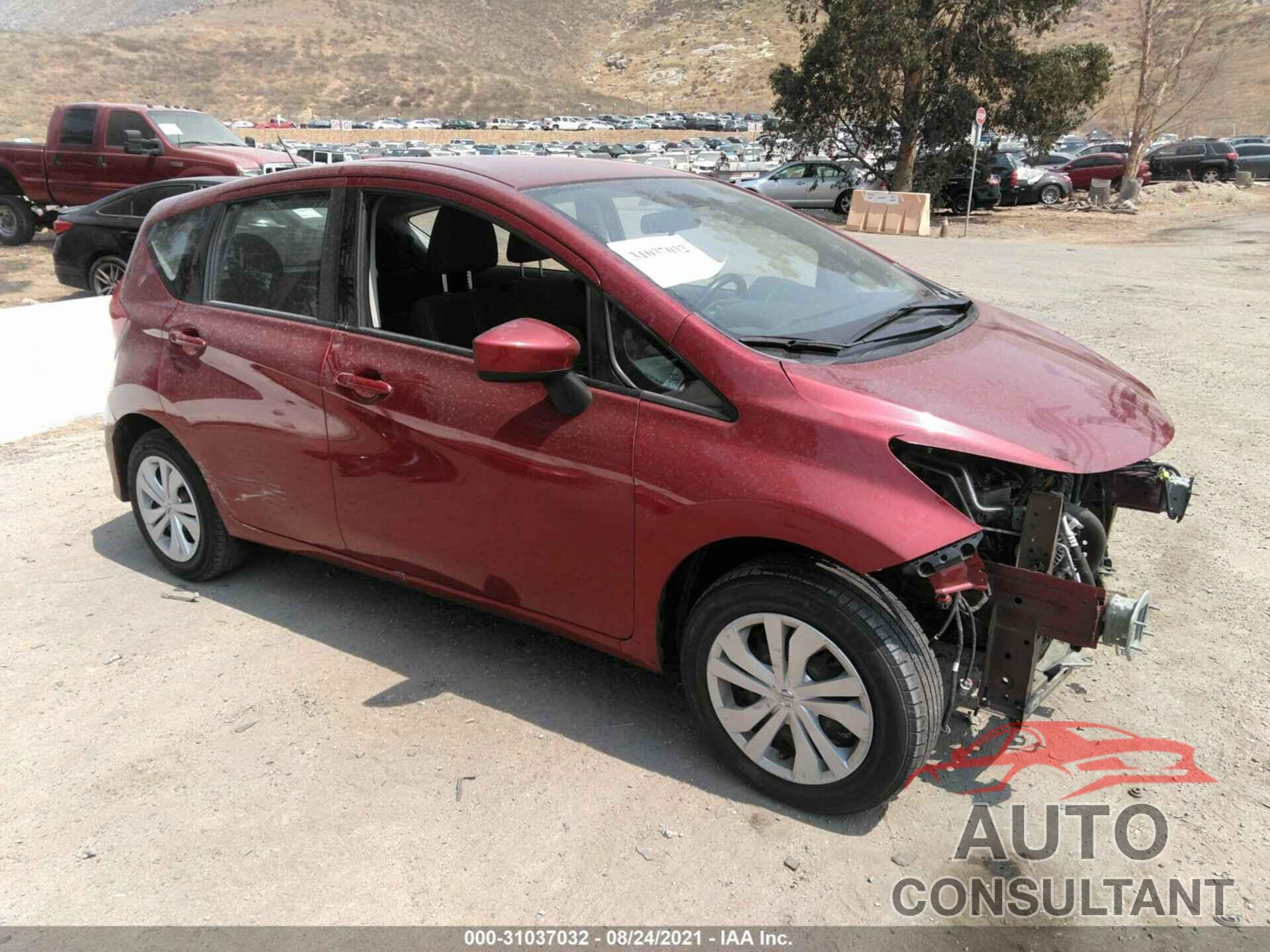 NISSAN VERSA NOTE 2018 - 3N1CE2CP5JL352453