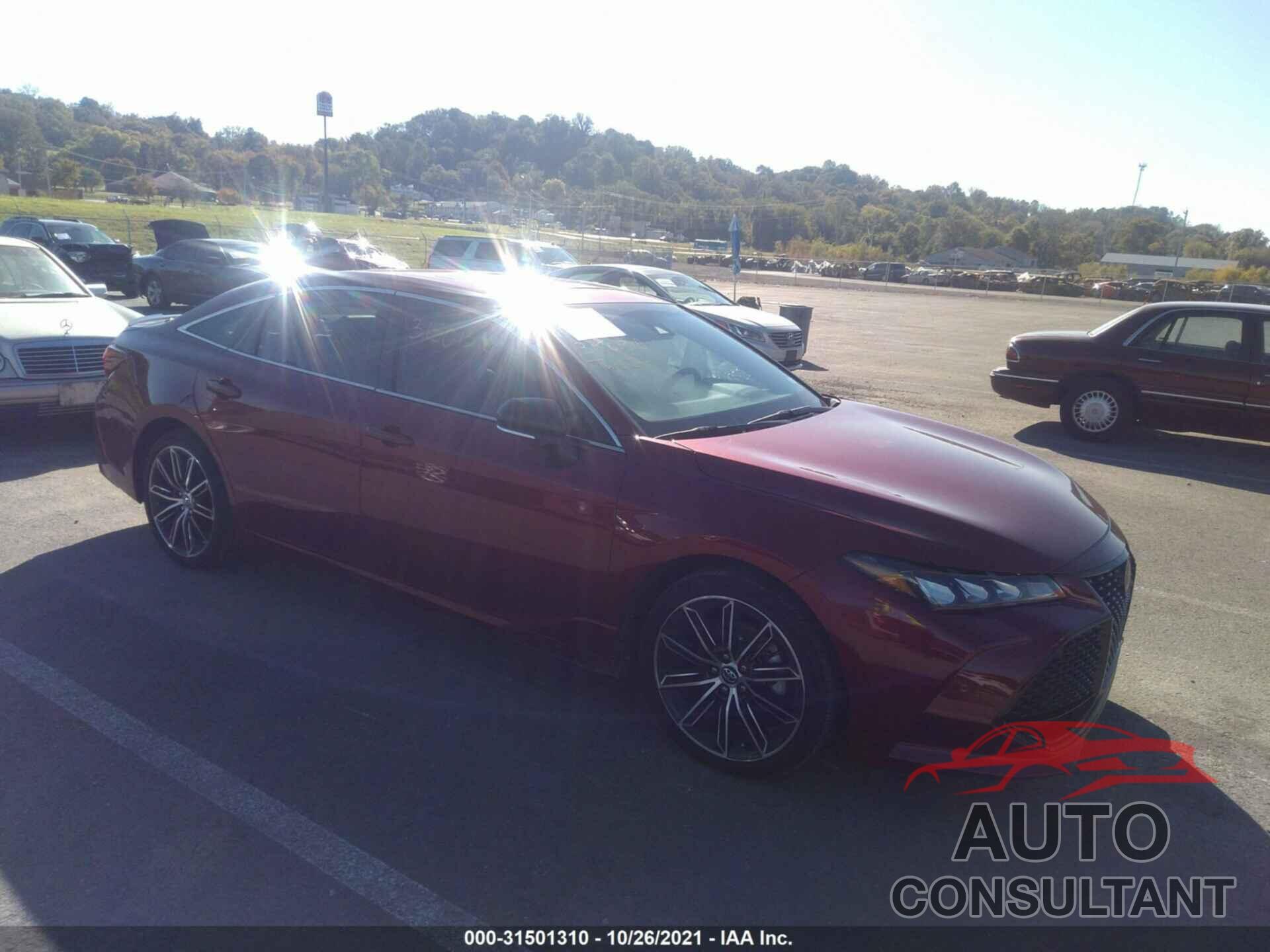 TOYOTA AVALON 2020 - 4T1EZ1FB9LU049703