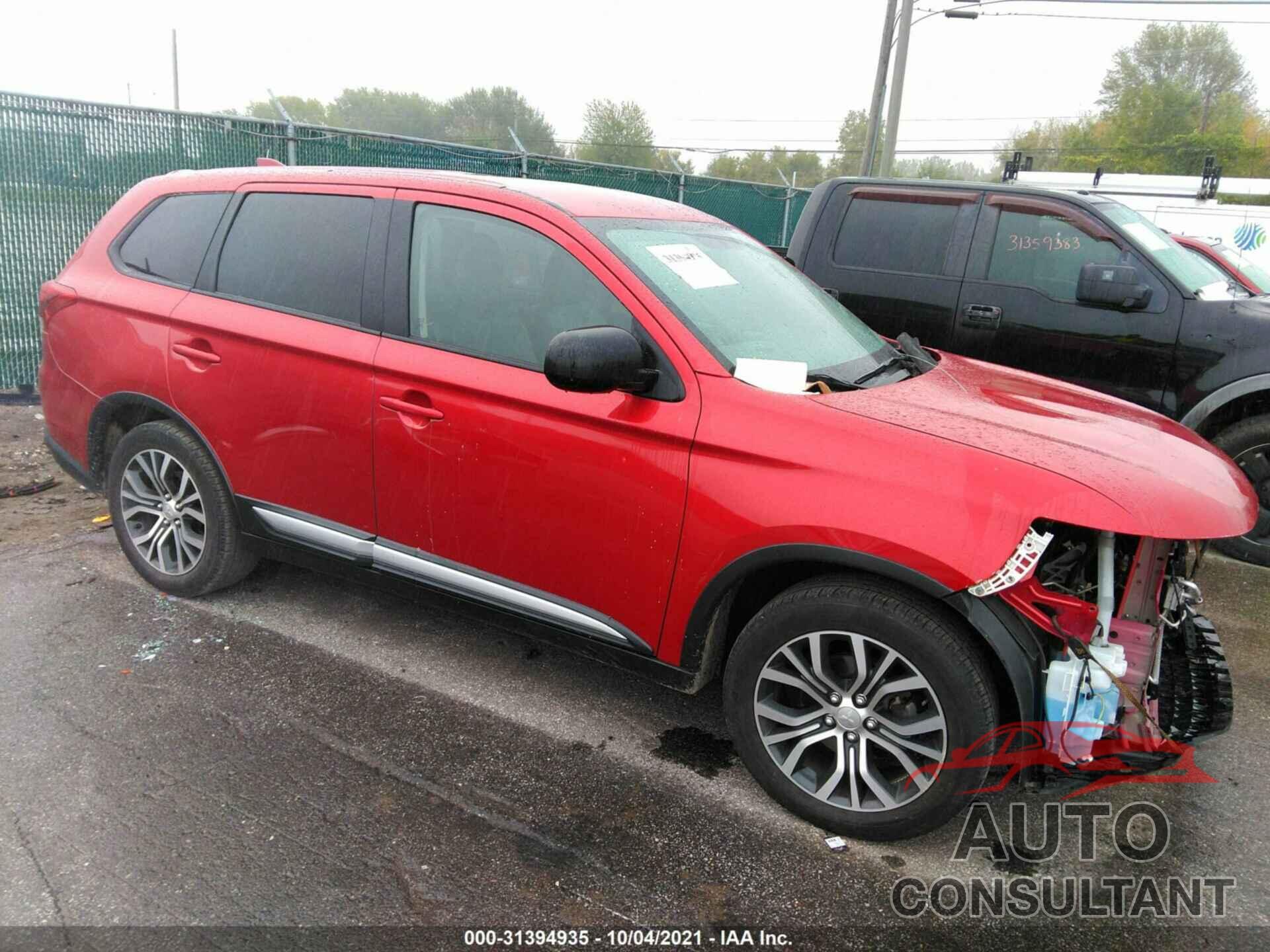 MITSUBISHI OUTLANDER 2018 - JA4AD2A30JZ053043