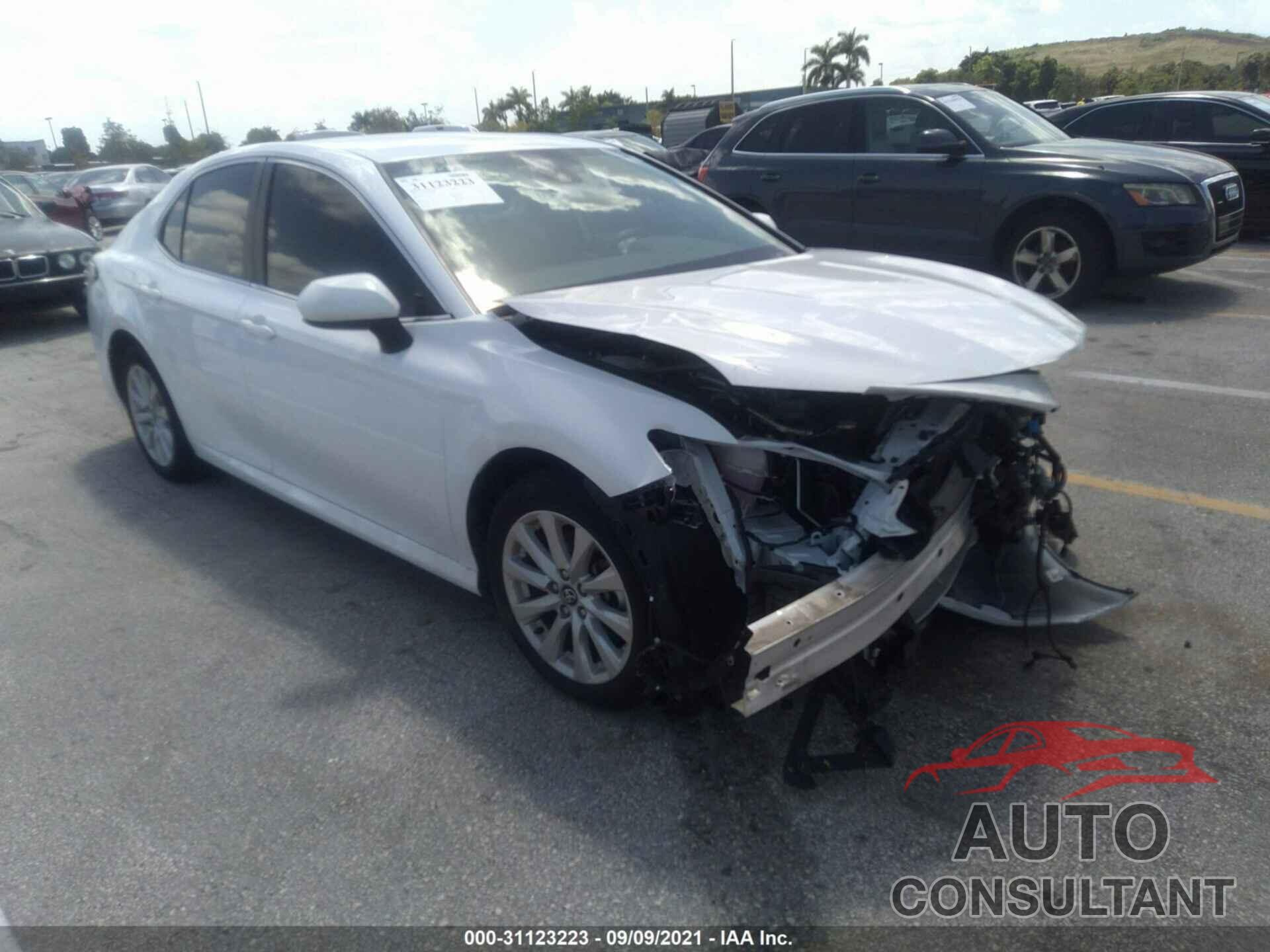 TOYOTA CAMRY 2020 - 4T1C11AK5LU865703