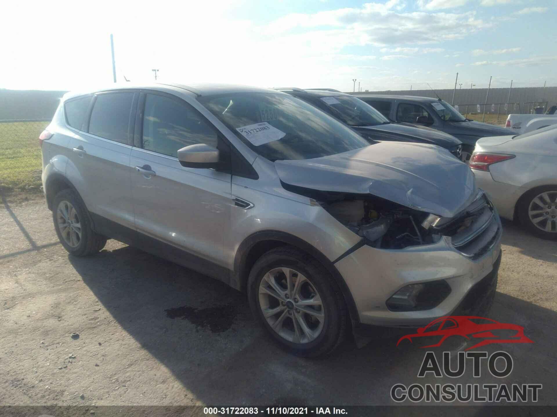 FORD ESCAPE 2019 - 1FMCU0GD8KUA64773