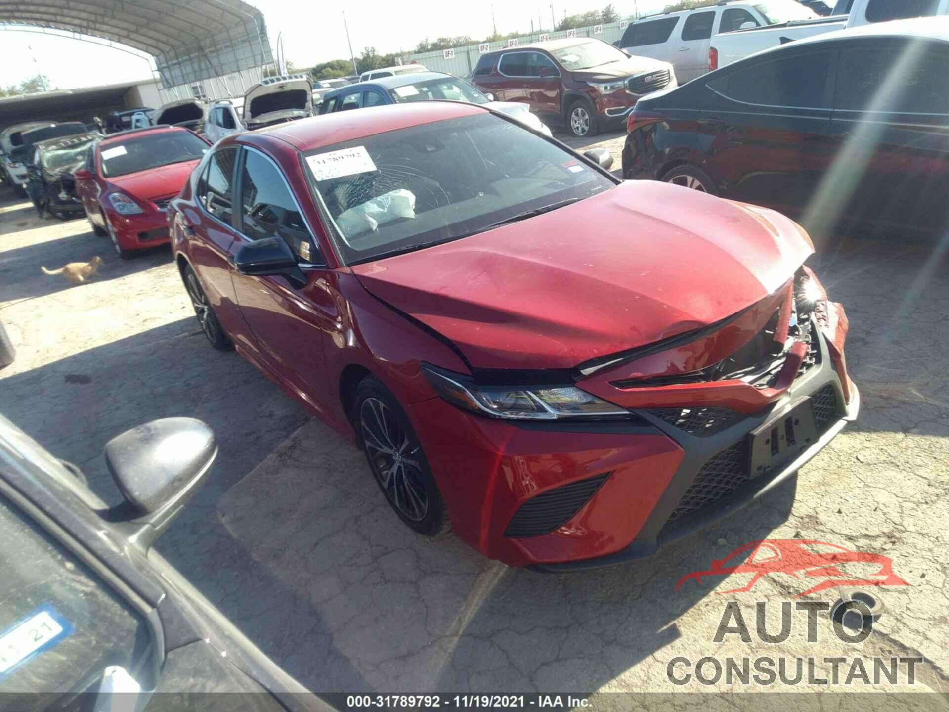 TOYOTA CAMRY 2019 - 4T1B11HK4KU262452