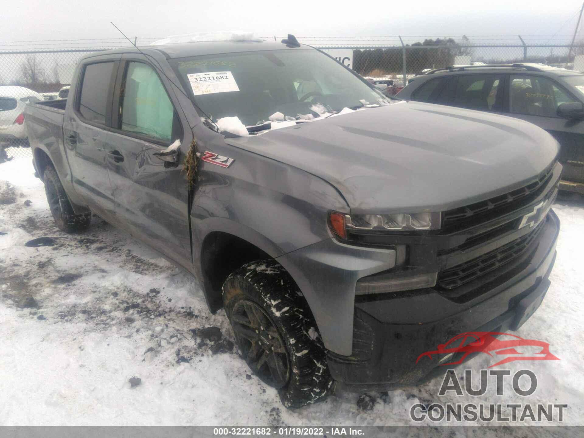 CHEVROLET SILVERADO 1500 2020 - 1GCPYFED0LZ313717